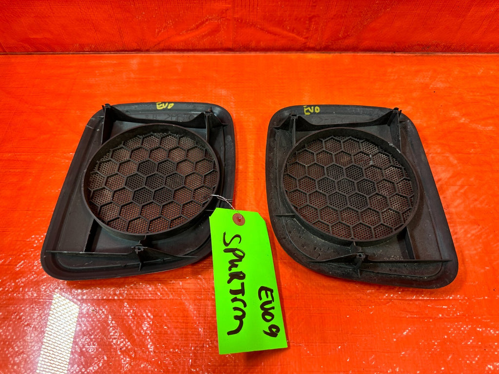 03 06 LANCER EVOLUTION VIII 8 EVO IX  REAR SPEAKER COVER TRIM PLASTIC LEFT RIGHT10