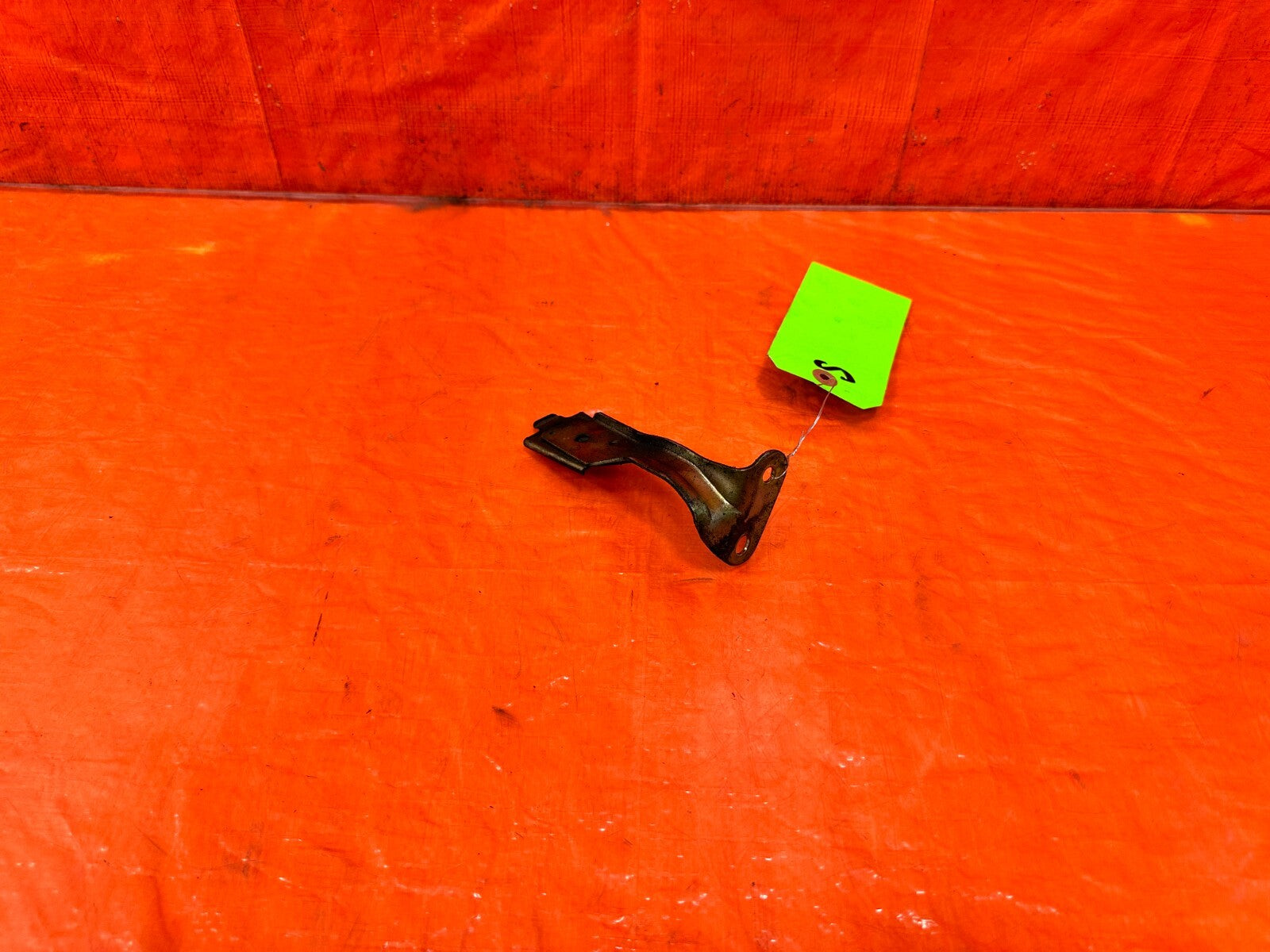 93 97 HONDA DEL SOL POWER STEERING RESERVOIR TANK BOTTLE MOUNTING BRACKET OEM 952
