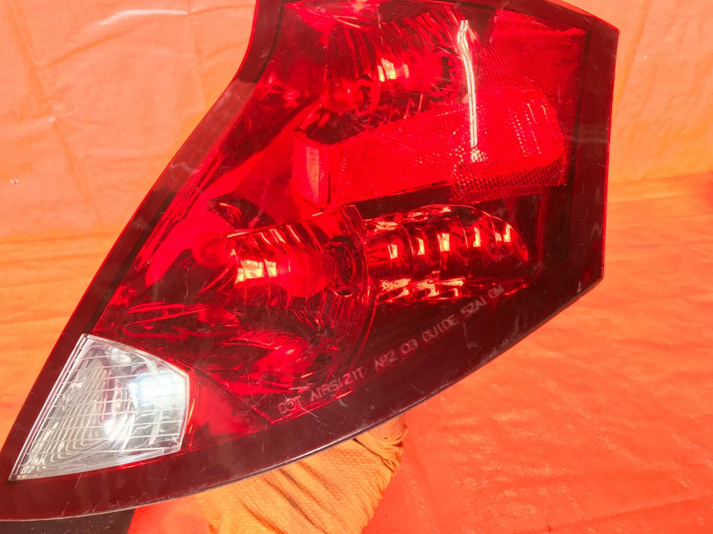 OEM 2003 2004 03 04 SATURN ION 4 DOOR SEDAN PASSENGER RIGHT TAIL LIGHT LAMP  3