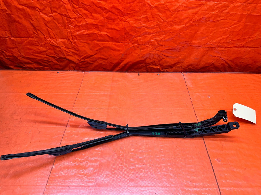 04 08 ACURA TSX FRONT WINDSHIELD WIPER ARM SET LEFT RIGHT OEM #3308