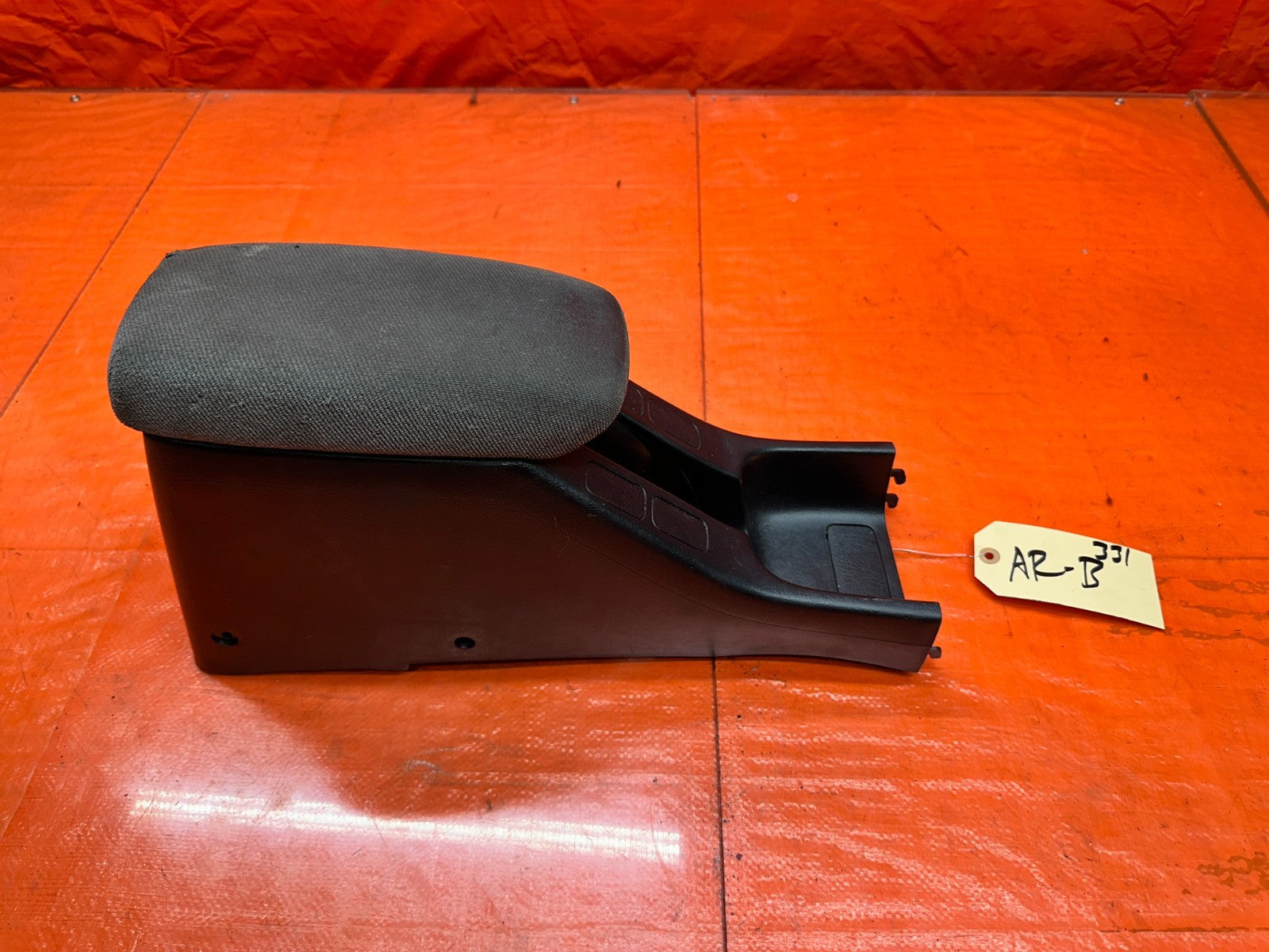 94 01 ACURA INTEGRA CENTER CONSOLE ARMREST LID ASSEMBLY OEM #3310