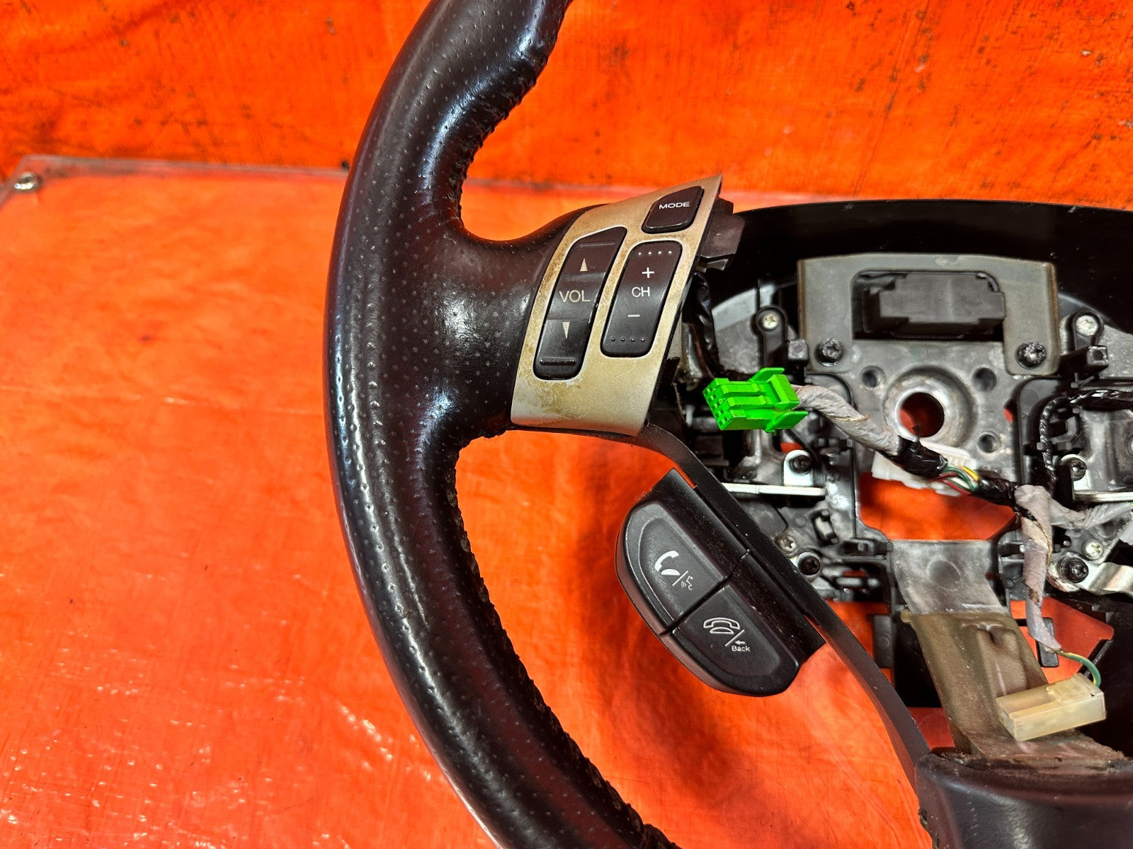 04 08 ACURA TSX LEATHER STEERING WHEEL W/ CRUISE AUDIO SWITCHES OEM #33010