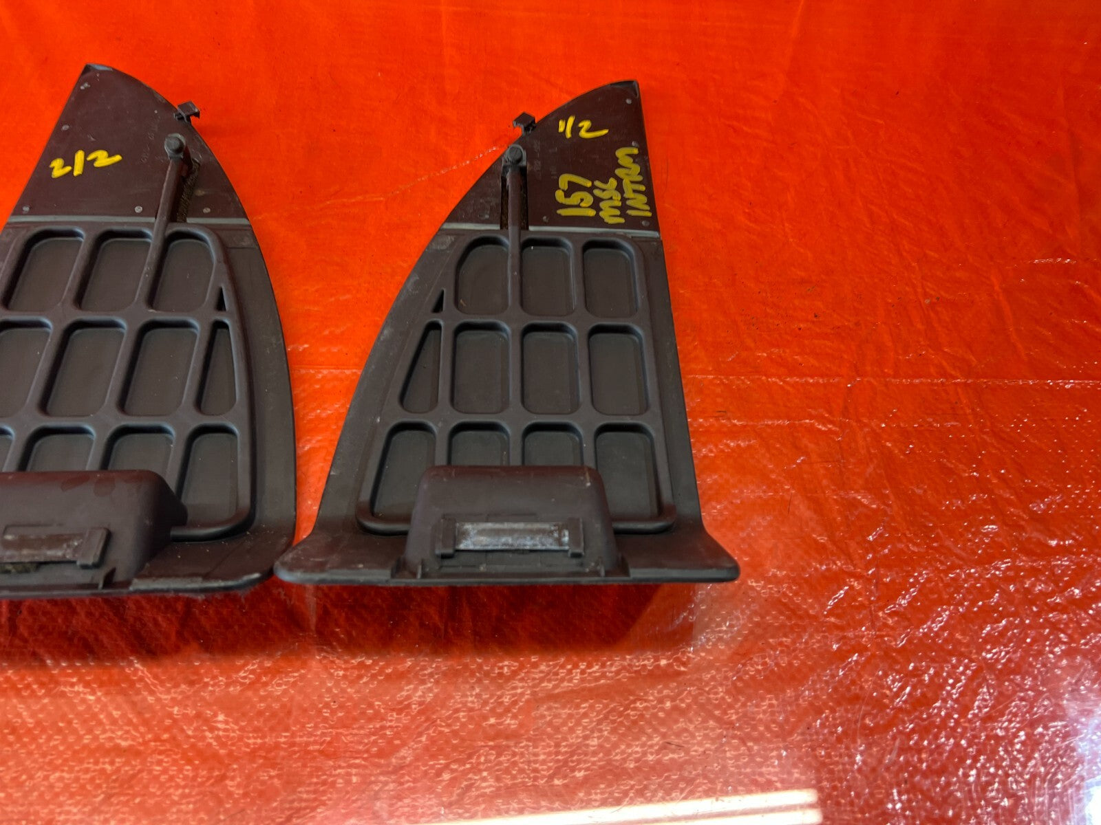 90 91 HONDA CRX REAR QUARTER PANEL TRIM STORAGE COMPARTEMNT COVER LEFT RIGHT 15713
