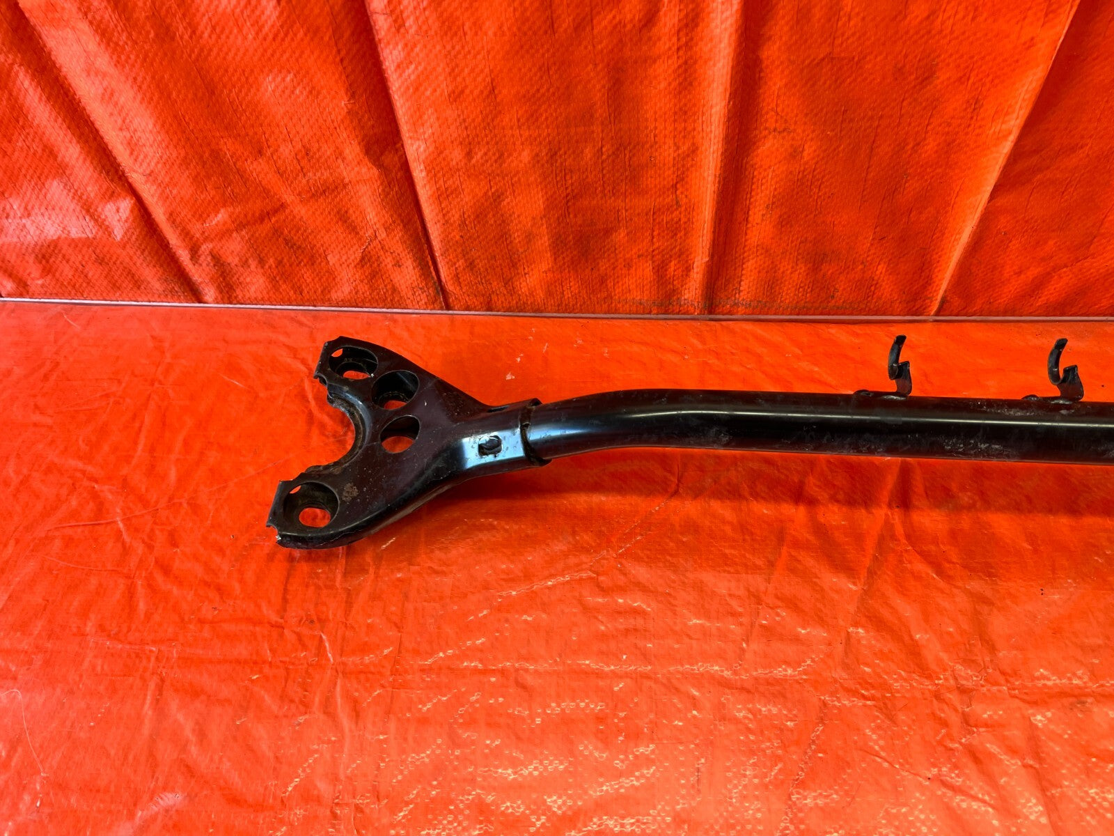 09 14 ACURA TSX 2.4L   FRONT STRUT SHOCK TOWER REINFORCEMENT BAR   OEM #1587