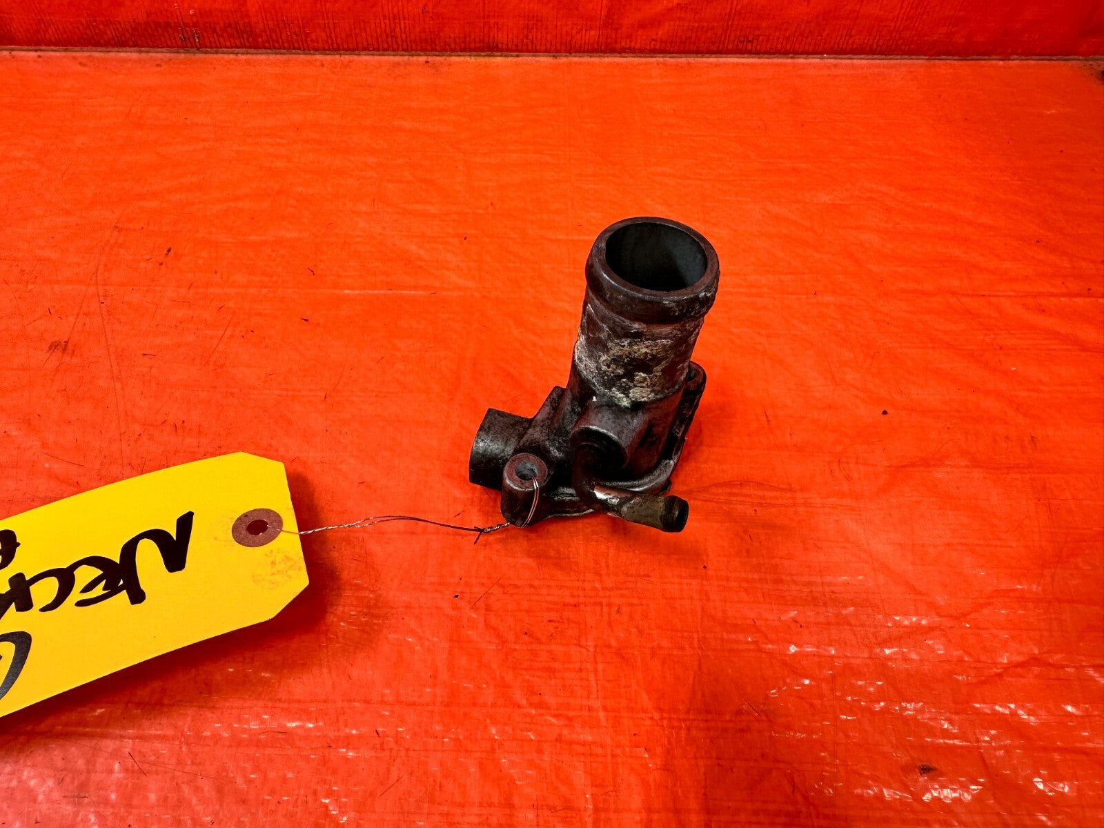 90 01 B16 B18 B20 B SERIES VTEC   COOLANT NECK COOLANT PASSAGE MOUNTS TO HEAD4
