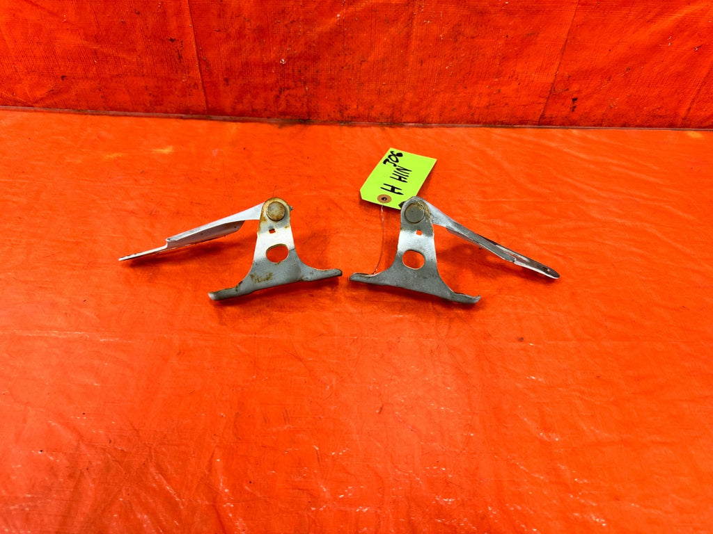 02 05 HONDA CIVIC SI EP3   HOOD HINGE SET   LEFT AND RIGHT HINGES   OEM #3063