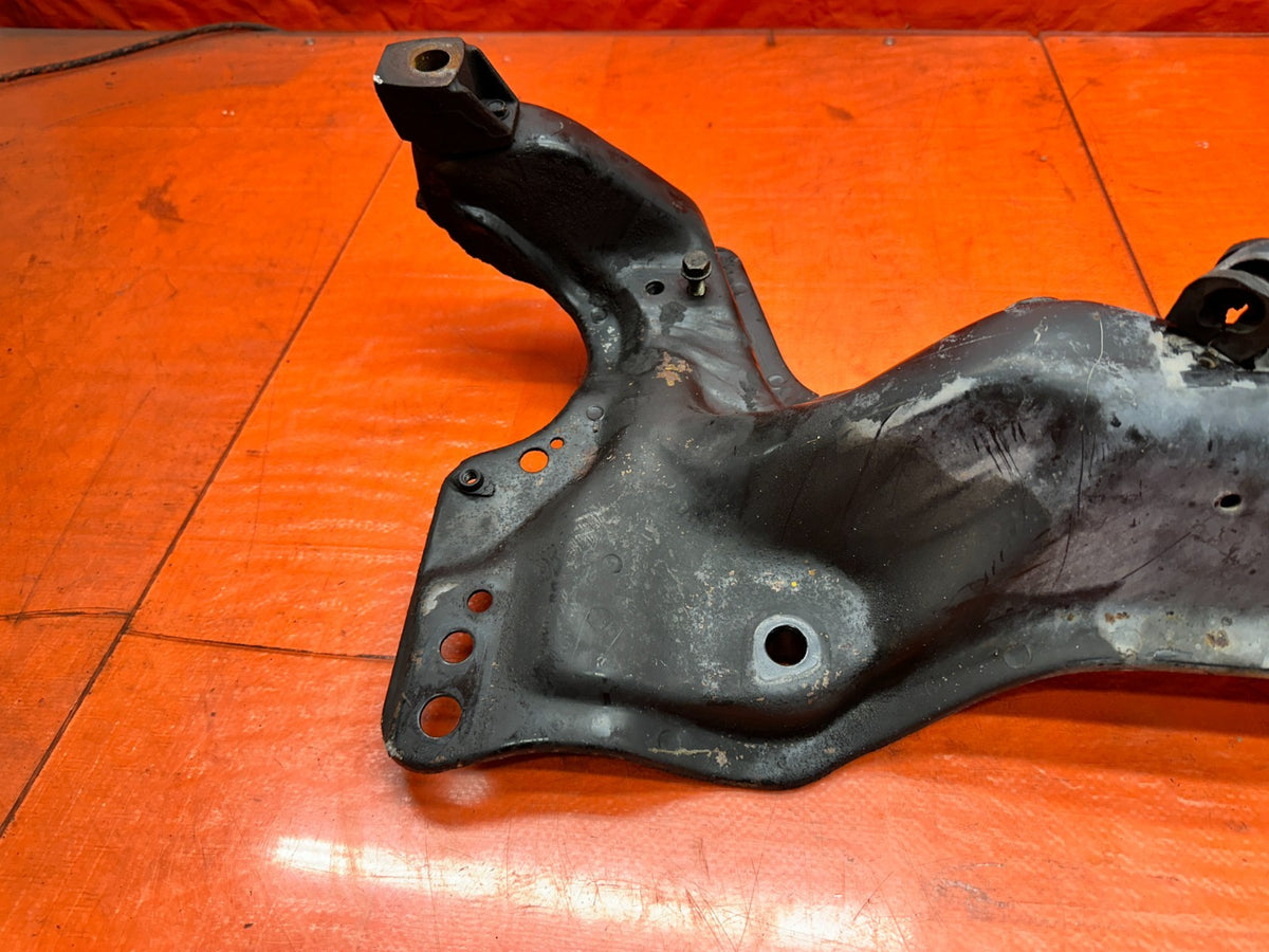 1992-1995 HONDA CIVIC FRONT SUSPENSION CROSSMEMBER SUBFRAME OEM #3486