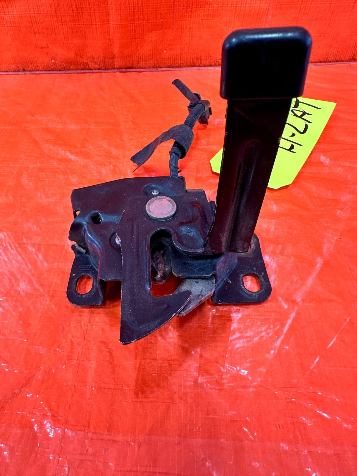 06 11 HONDA CIVIC SI COUPE & SEDAN HOOD BONNETT LATCH LOCKING MECHANISM OEM #2643