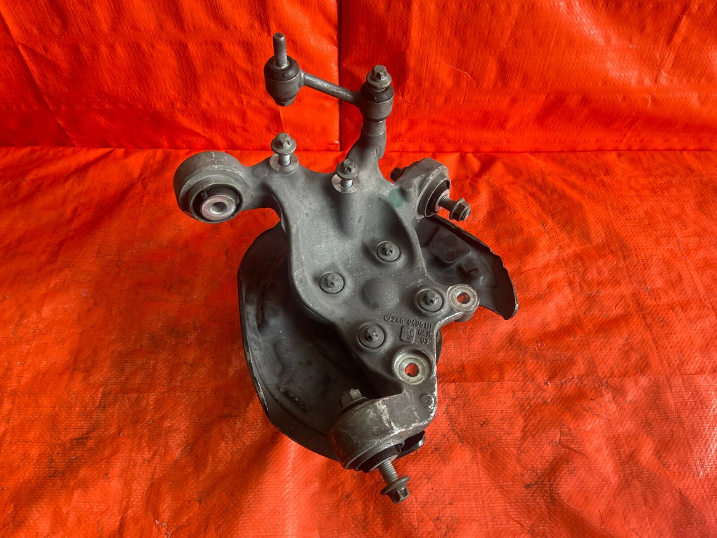 14 19 MERCEDES BENZ CLA 250 FWD PASSENGER RIGHT REAR SPINDLE KNUCKLE HUB OEM OE7