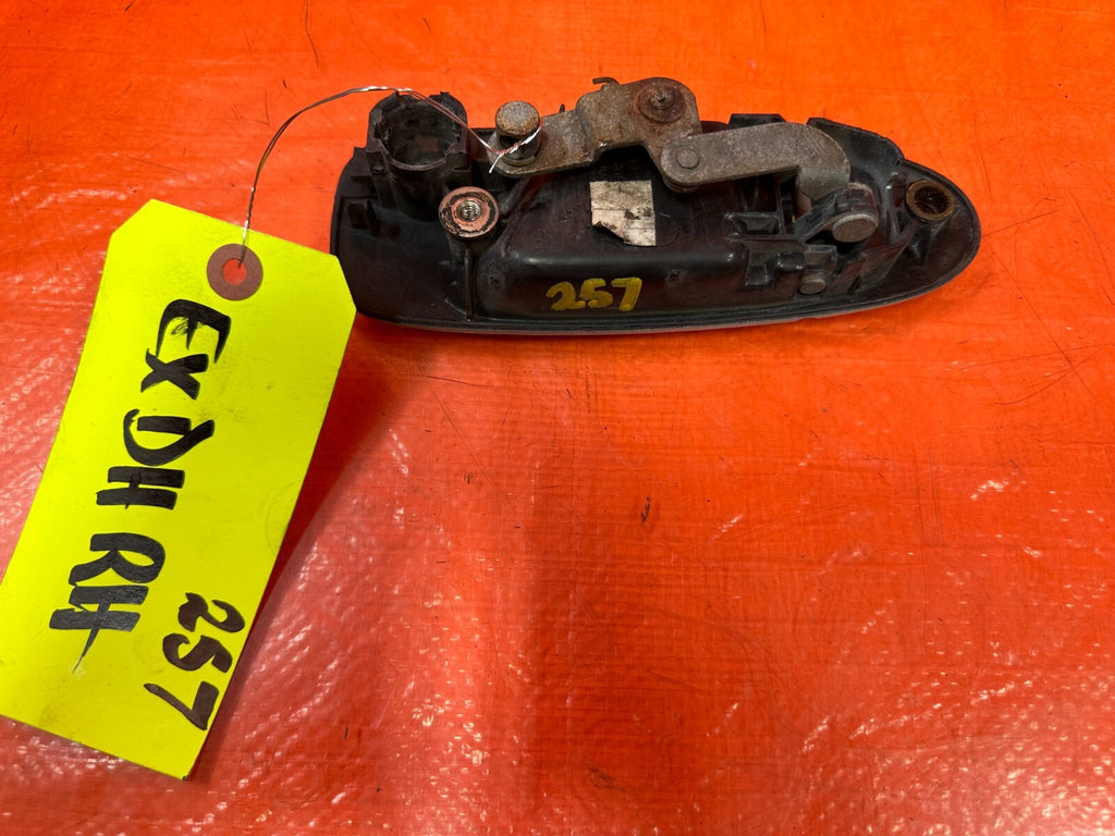 92 95 HONDA CIVIC   PASSENGER RIGHT FRONT   EXTERIOR DOOR HANDLE   OEM #2575