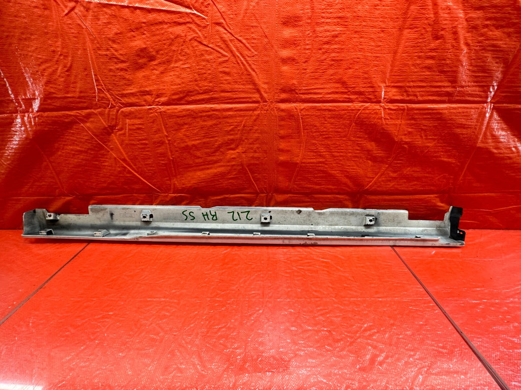 02 04 ACURA RSX   SIDE SKIRT ROCKER MOLDING TRIM   RIGHT SIDE   OEM FACTORY #21211