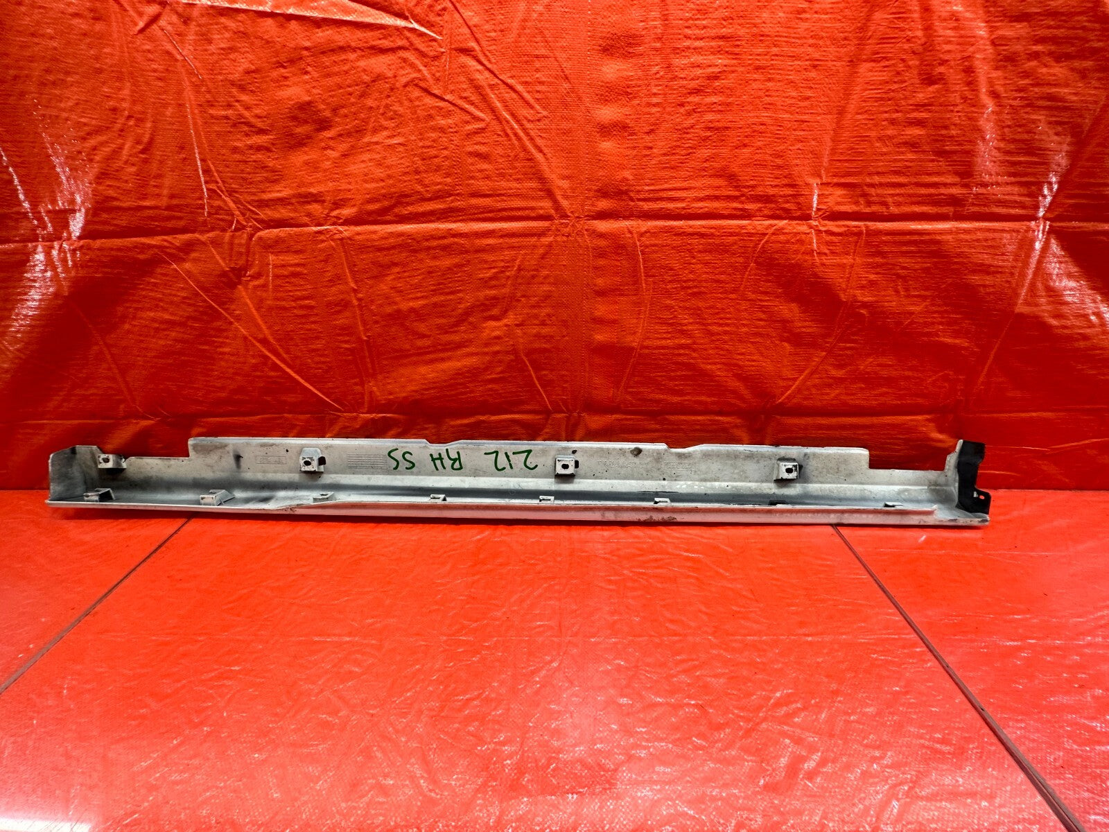 02 04 ACURA RSX   SIDE SKIRT ROCKER MOLDING TRIM   RIGHT SIDE   OEM FACTORY #21211