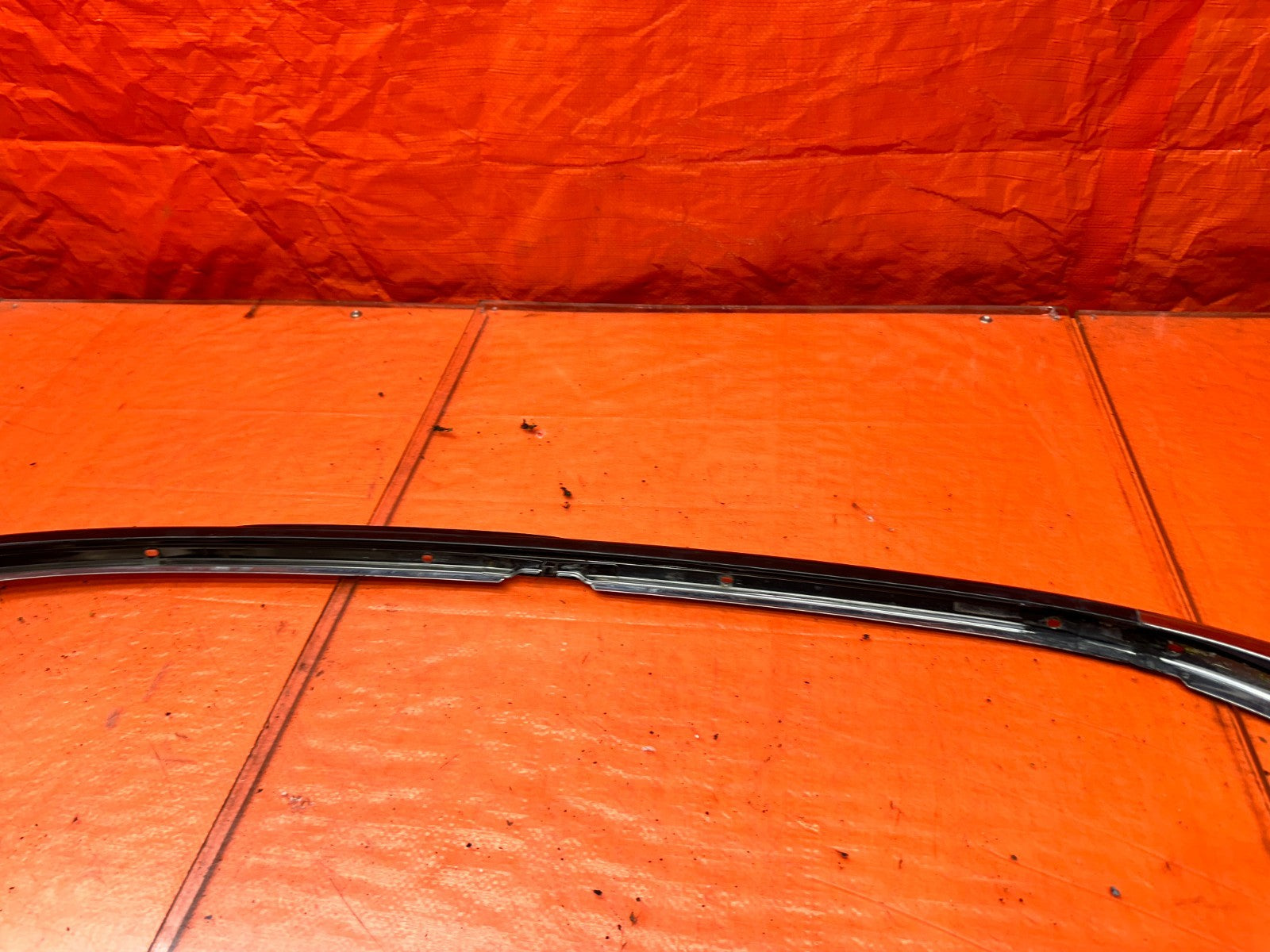 94-01 ACURA INTEGRA 4D LEFT DRIVER ROOF GLASS TRIM DRIP RETAINER OEM #3409