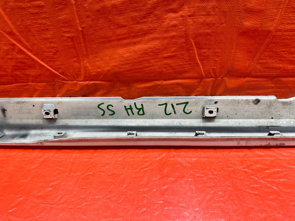 02 04 ACURA RSX   SIDE SKIRT ROCKER MOLDING TRIM   RIGHT SIDE   OEM FACTORY #21213