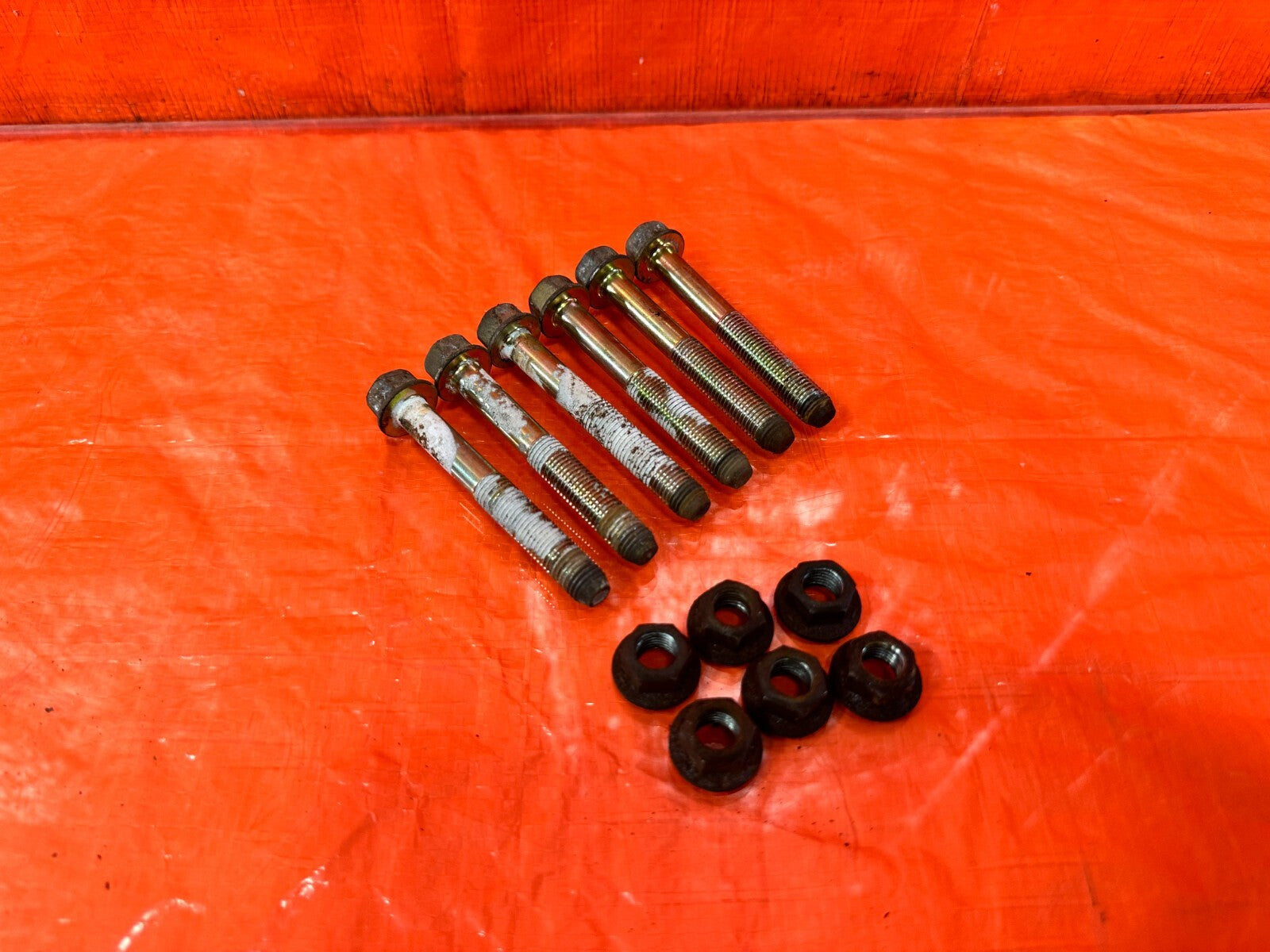 90 93 MAZDA MX 5 MIATA   REAR UPPER CONTROL ARM BOLTS HARDWARE   OEM FACTORY 2670