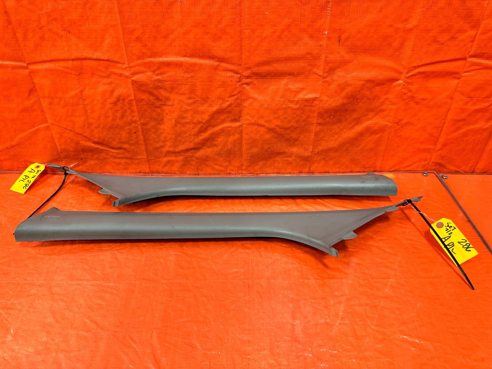 06 08 HONDA CIVIC SI COUPE   A PILLAR TRIM SET   LEFT RIGHT A PILLARS   OEM #2860