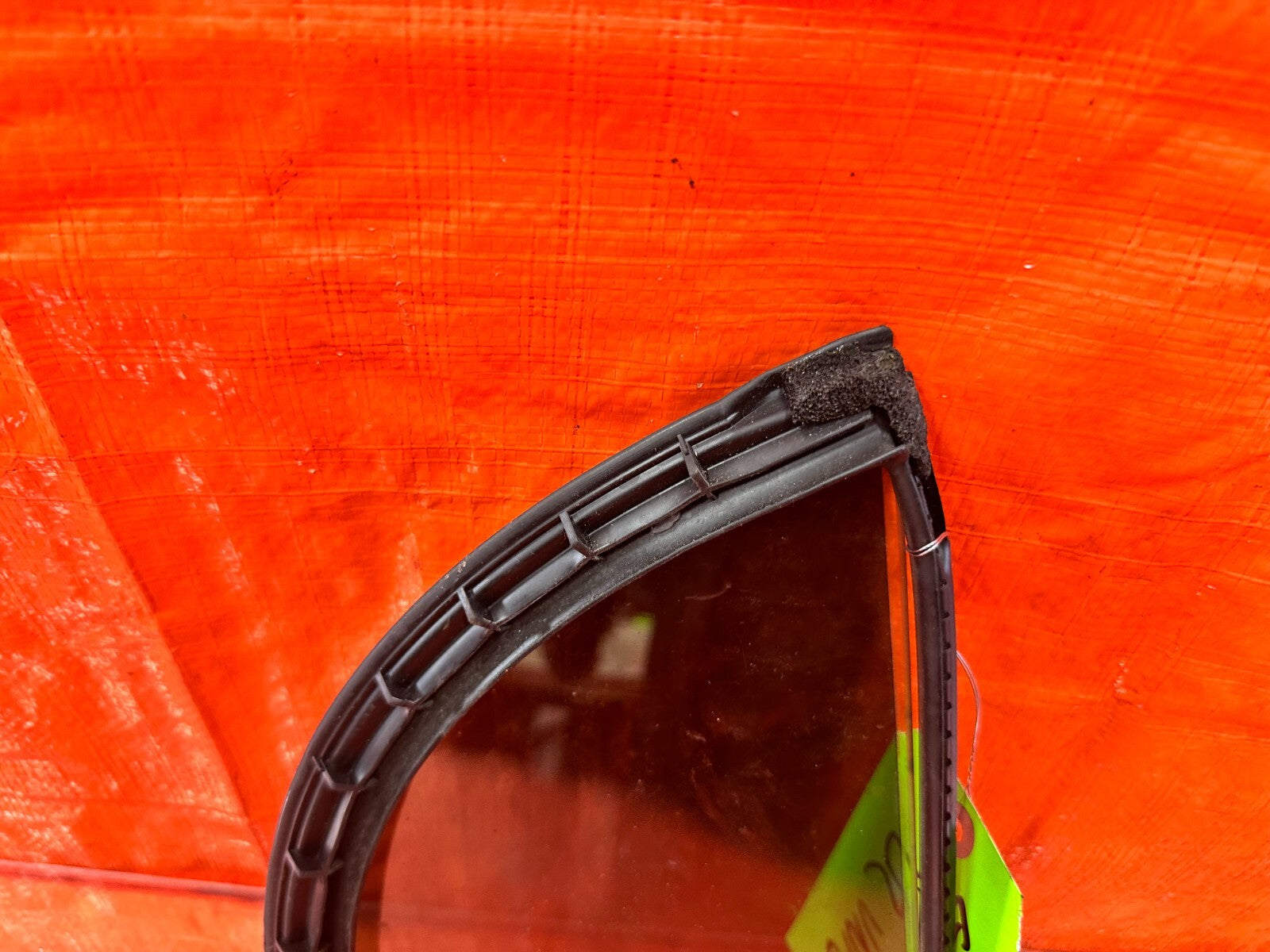 06 11 CIVIC 4D SEDAN   DRIVER LEFT REAR   DOOR VENT GLASS   OEM FACTORY #2826
