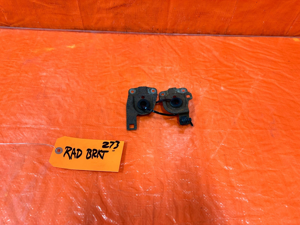 92 96 HONDA PRELUDE   RADIATOR BRACKETS   LEFT AND RIGHT   OEM FACTORY #2730