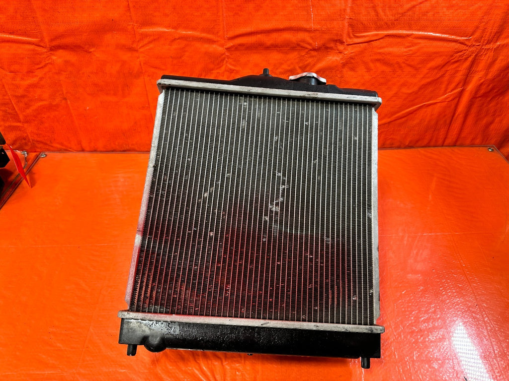 96 00 HONDA CIVIC   RADIATOR   AUTO RANS   FULLY LOADED W/ FAN / HOSES OEM #3198