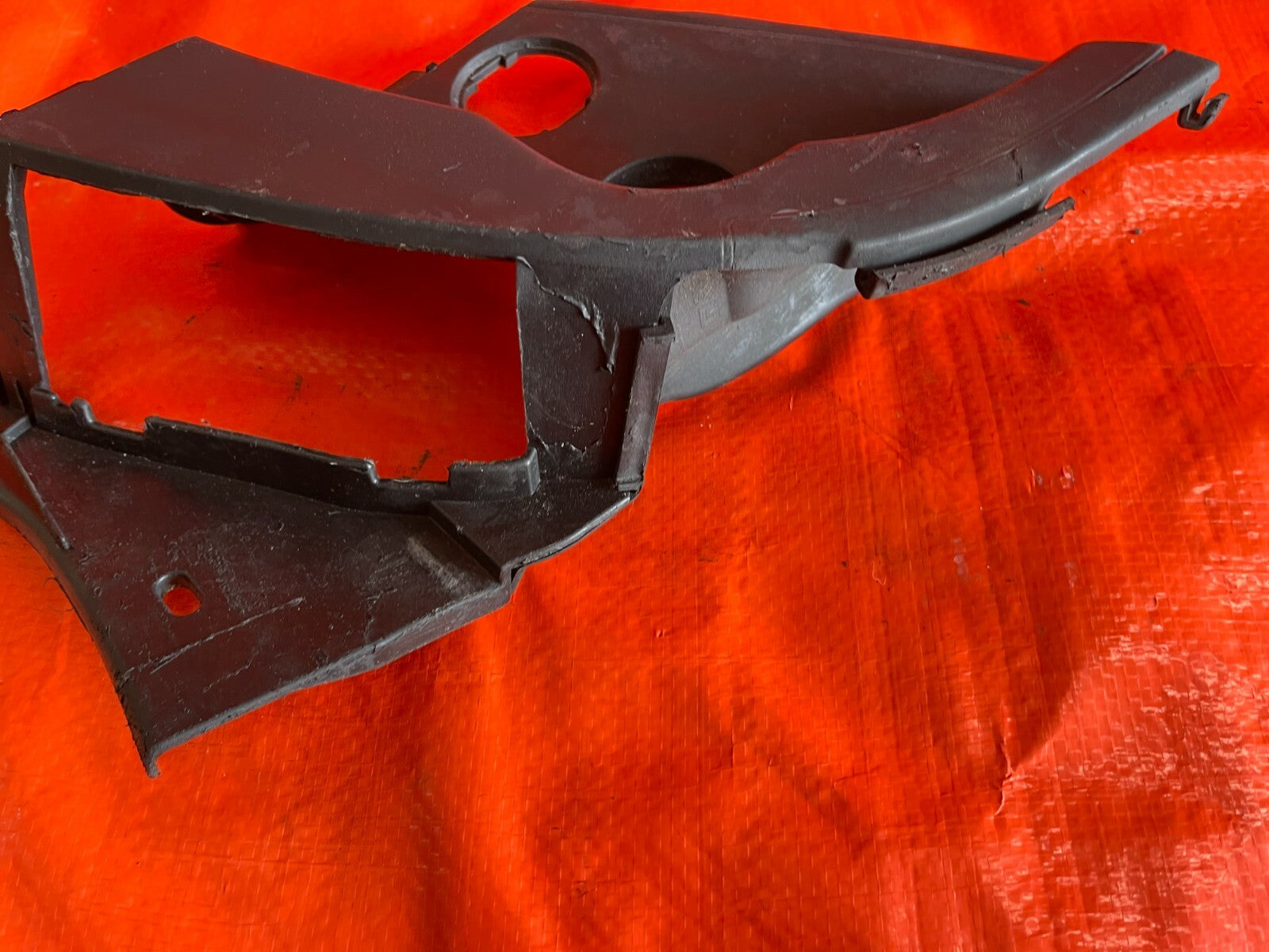 06 11 HONDA CIVIC   4 DOOR SEDAN   DRIVER LEFT FRONT WIPER COWL TRIM   OEM3