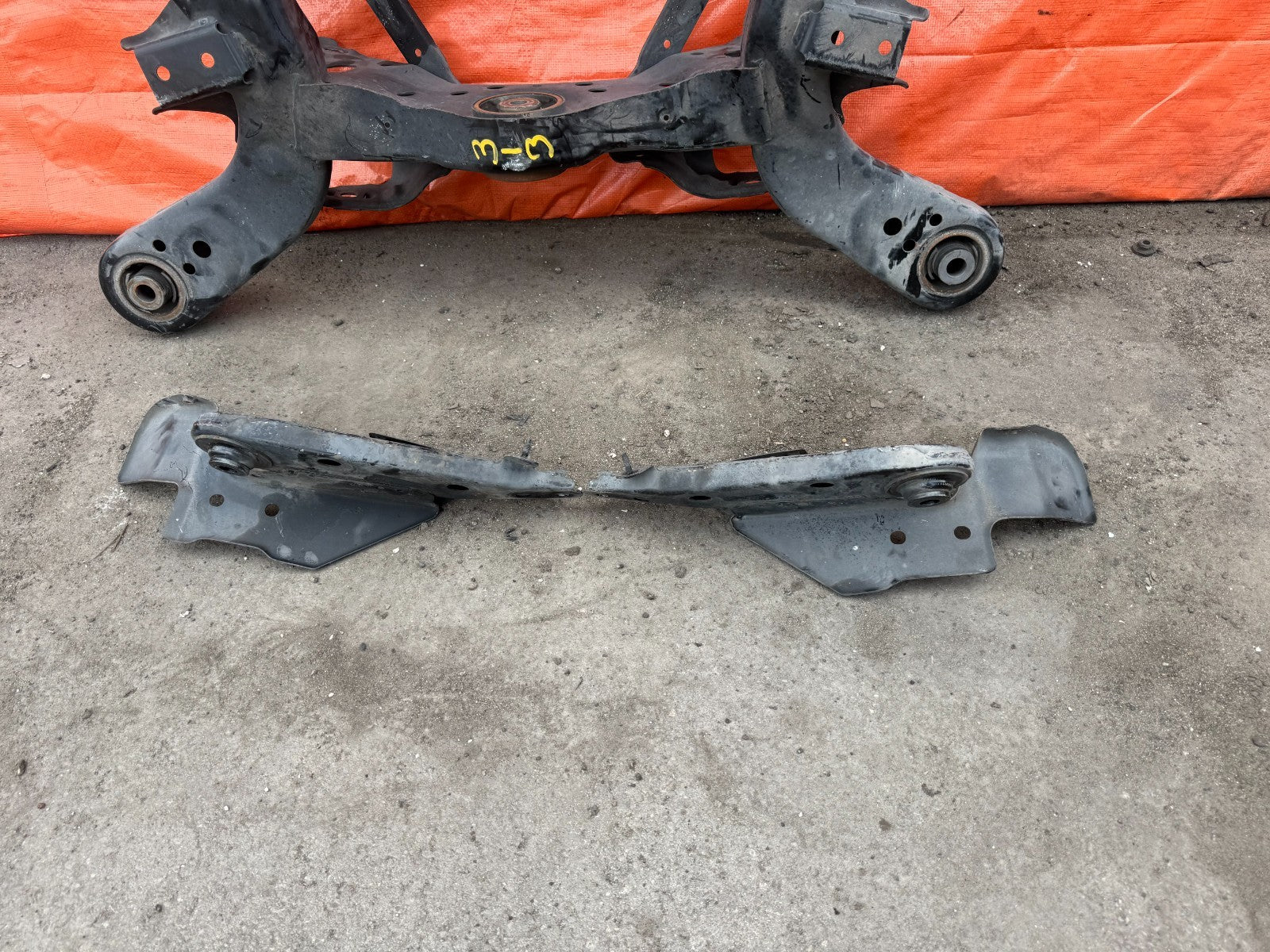 14 20 INFINITI Q50 & 16 20 Q60 REAR SUBFRAME CROSSMEMBER K FRAME W/ BRACKETS 3157