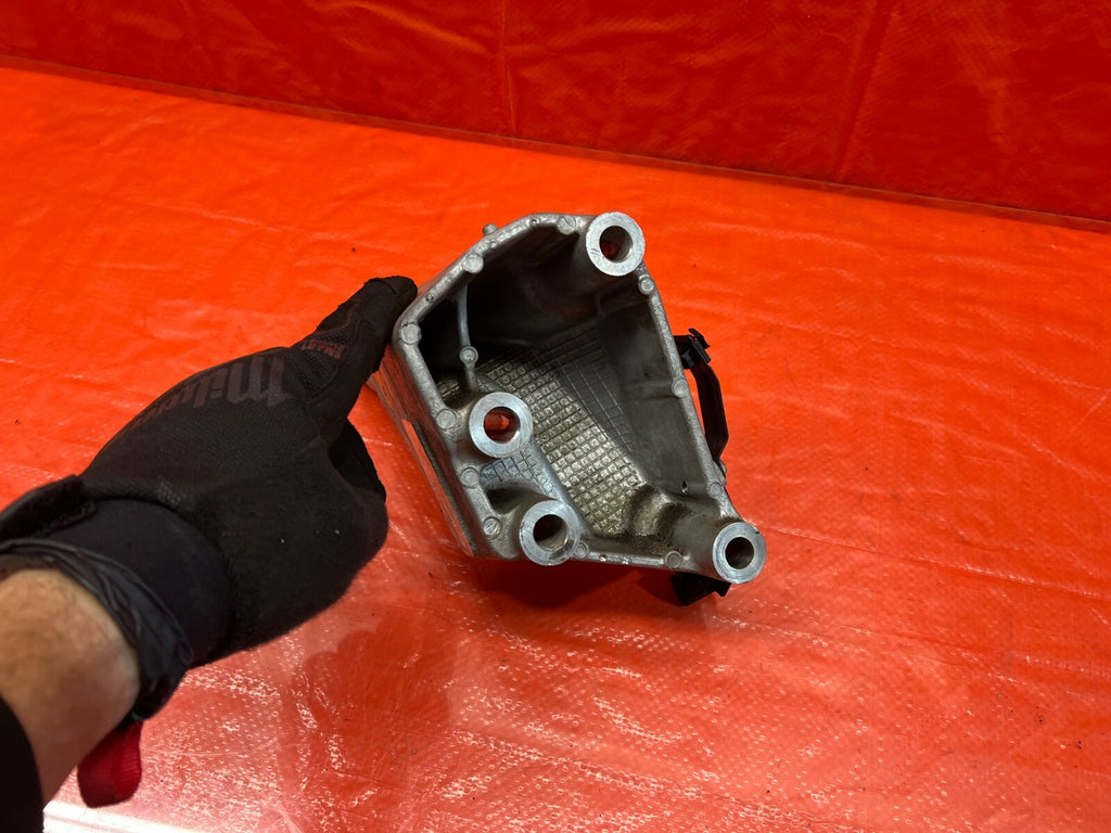 07 08 ACURA TL   ALUMINUM ENGINE MOTOR MOUNT BRACKET   REAR   OEM FACTORY #87 15