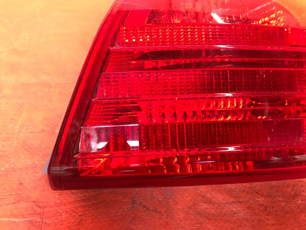OEM 2008 2009 2010 2011 2012 NISSAN ROGUE PASSENGER RIGHT  OUTER TAIL LIGHT LAMP1