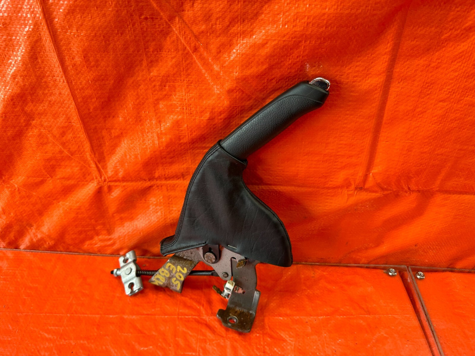 04 08 ACURA TSX   EMERGENCY / PARKING BRAKE HANDLE GRIP LEVER   OEM #20511