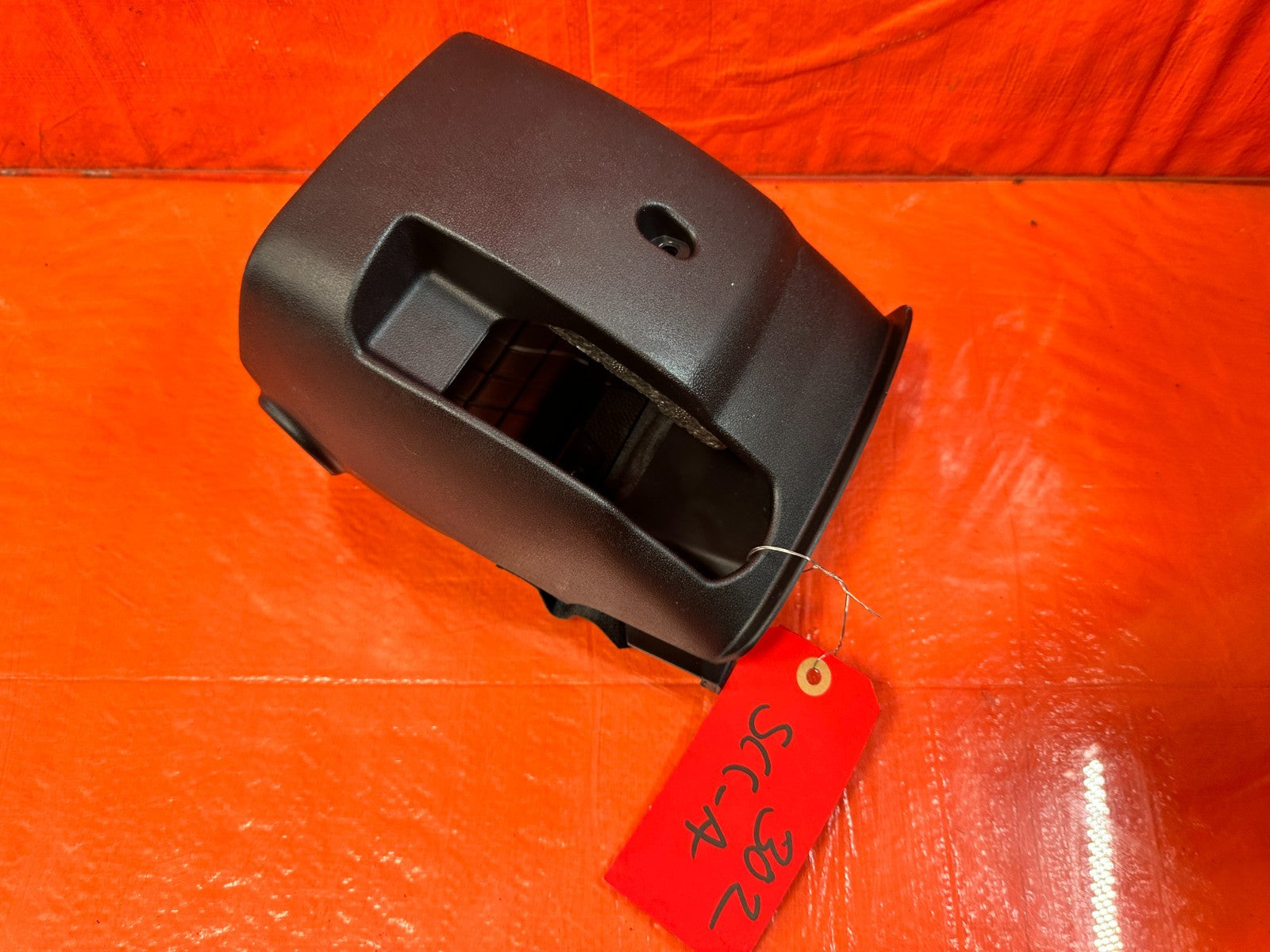13 16 HYUNDAI GENESIS COUPE   STEERING COLUMN COVER TRIM   W/ PUSH START OEM 3027