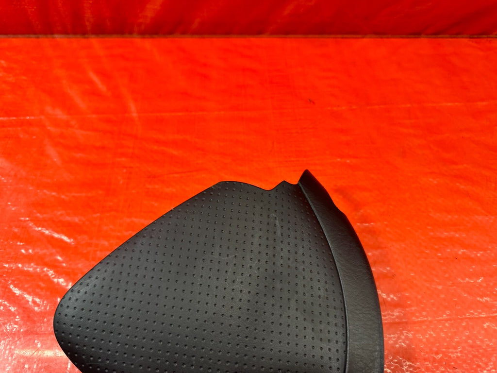 00 09 HONDA S2000   RIGHT LOWER KNEE TRIM PLASTIC PANEL   OEM #1988