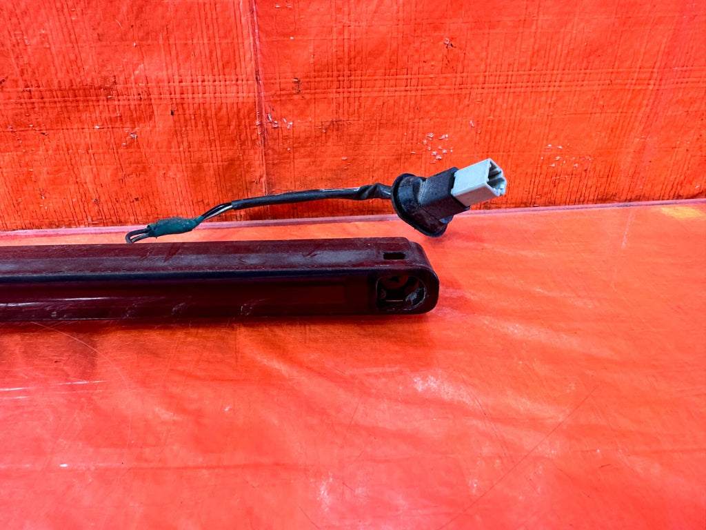 93 97 HONDA DEL SOL   THIRD 3RD BRAKE LIGHT HIGH MOUNT STOP LAMP   OEM #2947