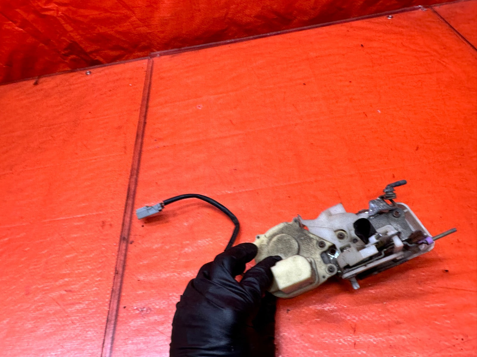 94-01 ACURA INTEGRA 4D RIGHT REAR RR PASSENGER DOOR LOCK ACTUATOR LATCH #34111