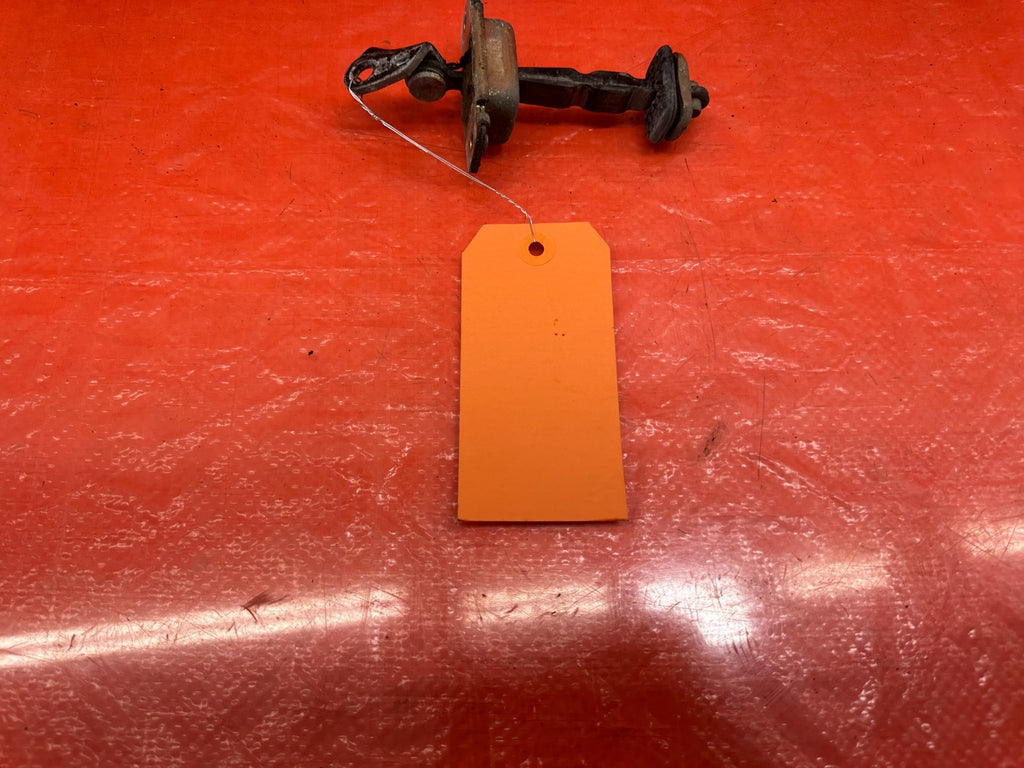 97 01 HONDA PRELUDE   PASSENGER RIGHT   DOOR CHECKER HINGE ARM STOPPER OEM #21010