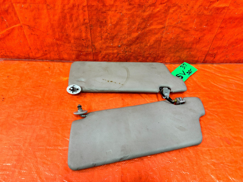 90 91 HONDA CIVIC HATCHBACK   LEFT AND RIGHT SUN VISORS PAIR SET   OEM 3171