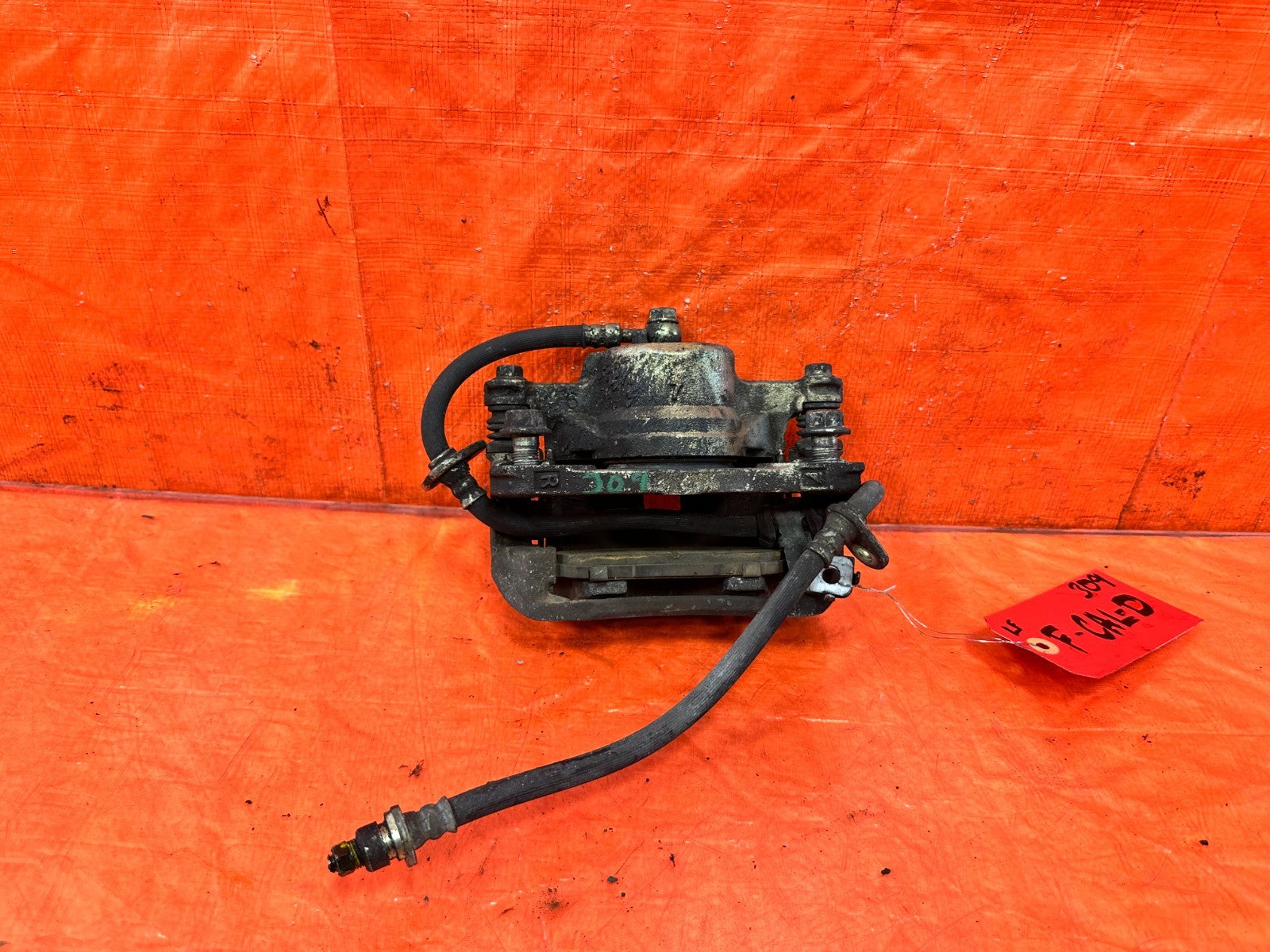 94 01 ACURA INTEGRA   DRIVER LEFT FRONT BRAKE CALIPER   OEM FACTORY 3093