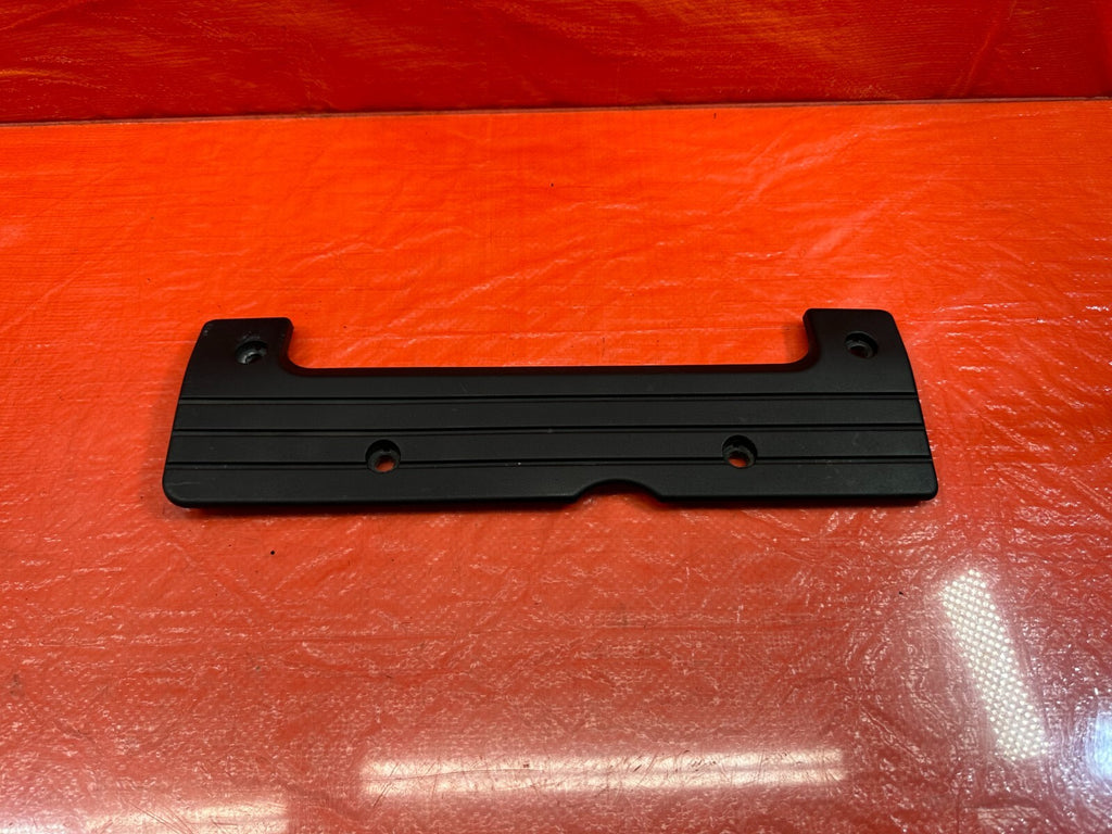 02 05 HONDA CIVIC SI EP3 HATCHBACK   IGNITION COIL PACK COVER TRIM PLASTIC #1879
