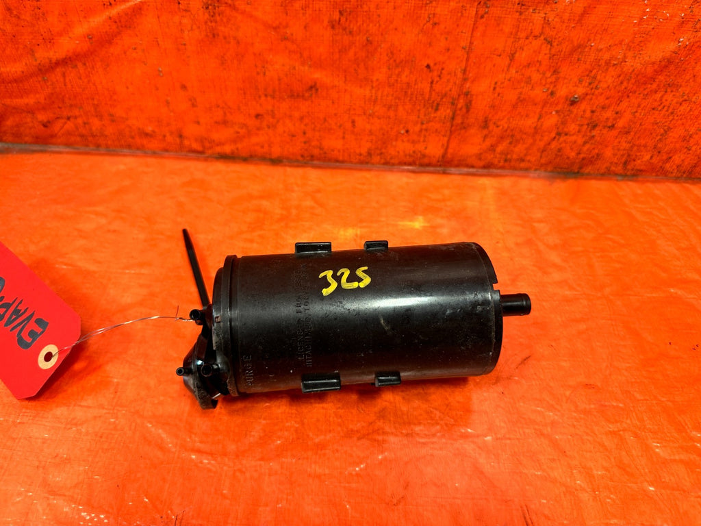 90 91 HONDA CIVIC HATCHBACK   FUEL VAPOR CHARCOAL EVAP TANK CANISTER   OEM #3257