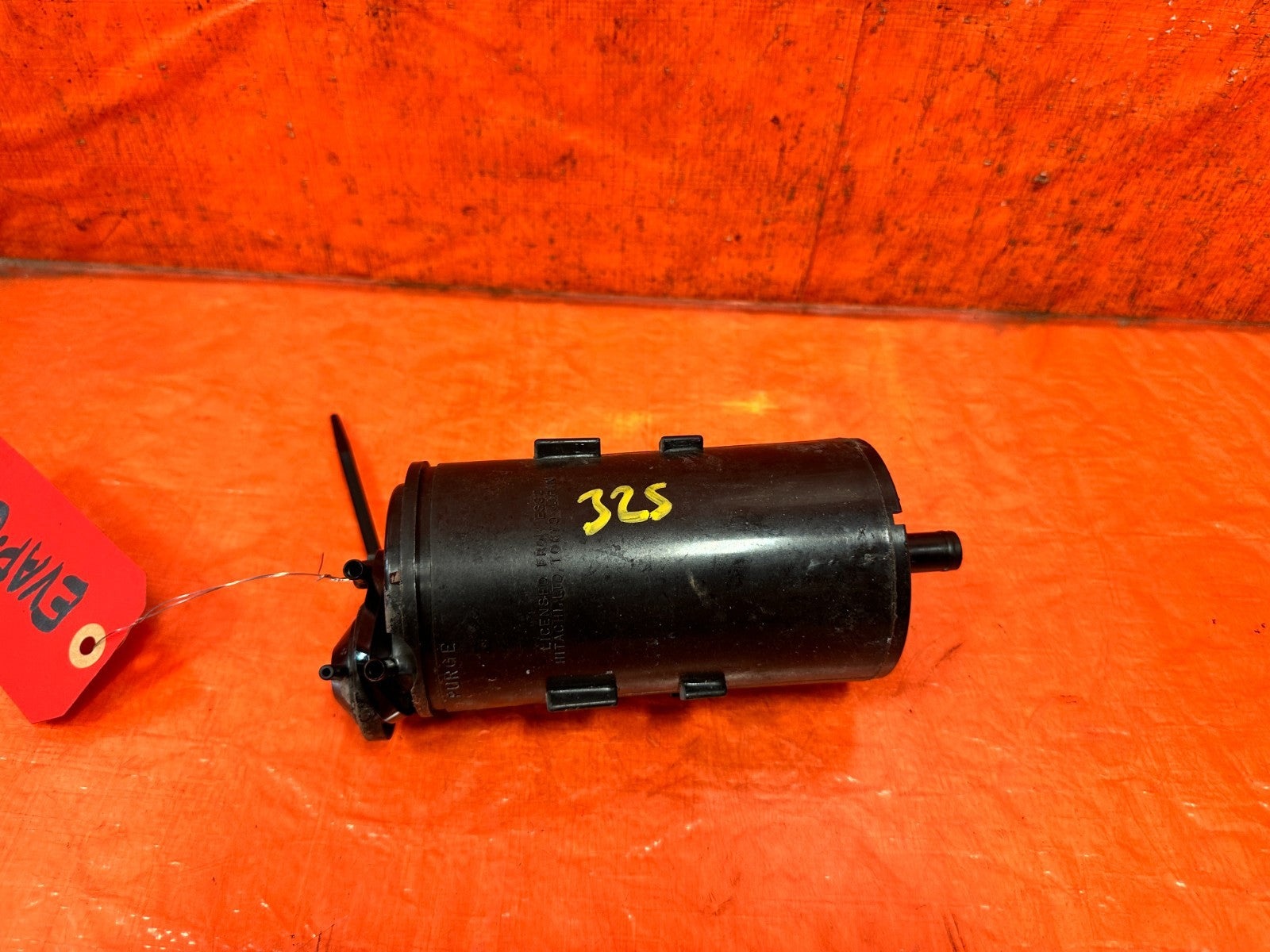 90 91 HONDA CIVIC HATCHBACK   FUEL VAPOR CHARCOAL EVAP TANK CANISTER   OEM #3257