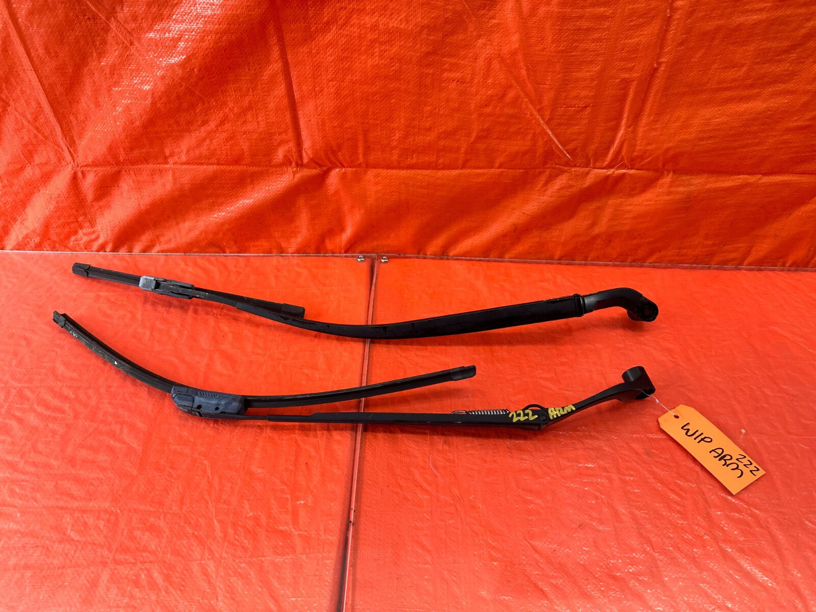 14 20 INFINITI Q50   WINDSHIELD WIPER ARMS   LEFT AND RIGHT ARM SET   OEM #2220