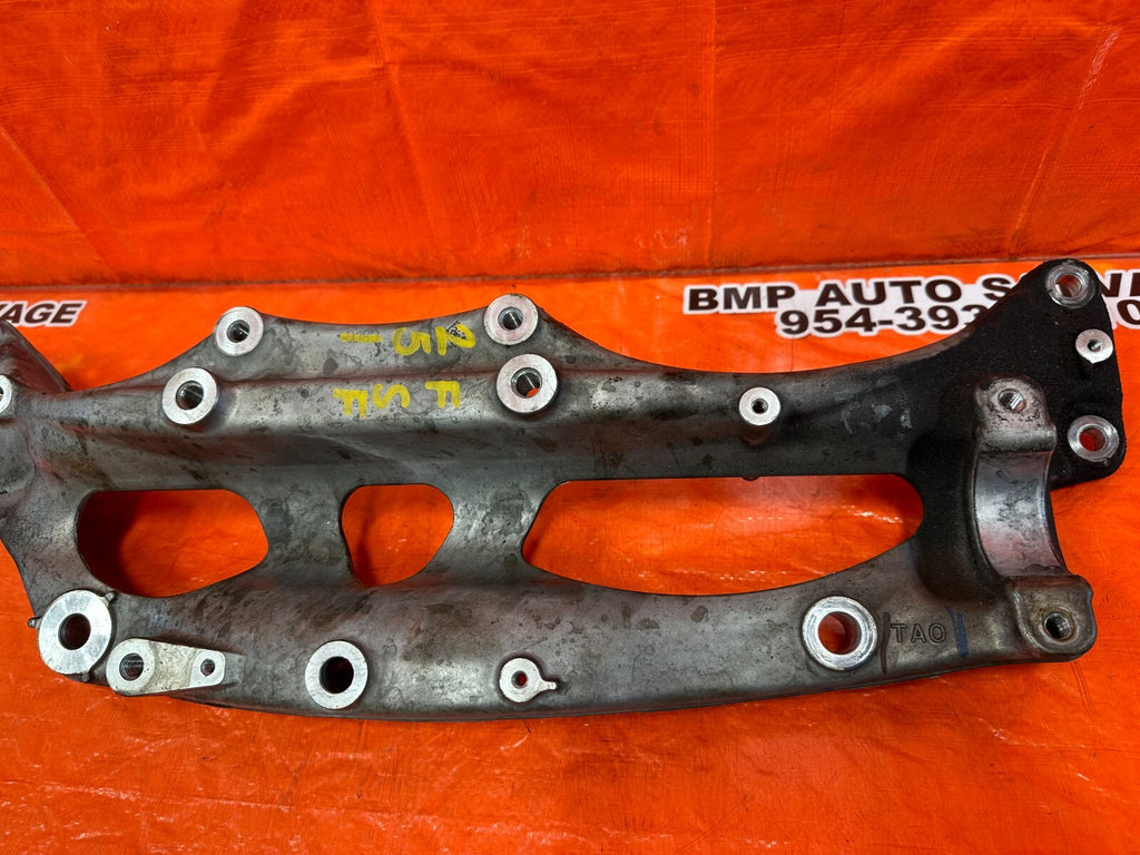 08 12 HONDA ACCORD SEDAN 2.4L FRONT SUB FRAME CROSS MEMBER ALUMINUM BRACKET #2512