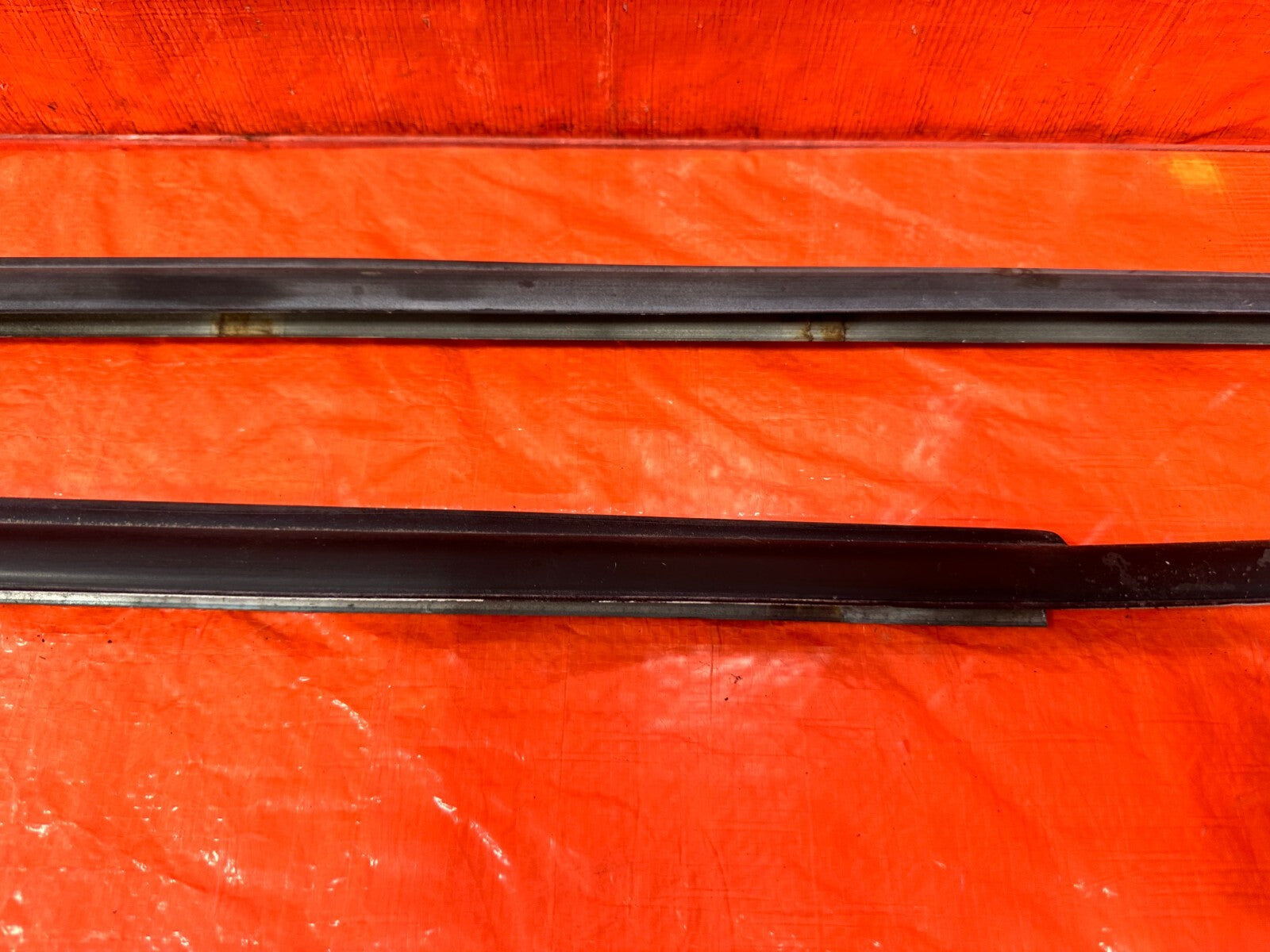 88 89 HONDA CRX   FRONT & REAR / LEFT & RIGHT EXTERIOR WINDOW GLASS TRIM OEM 2772