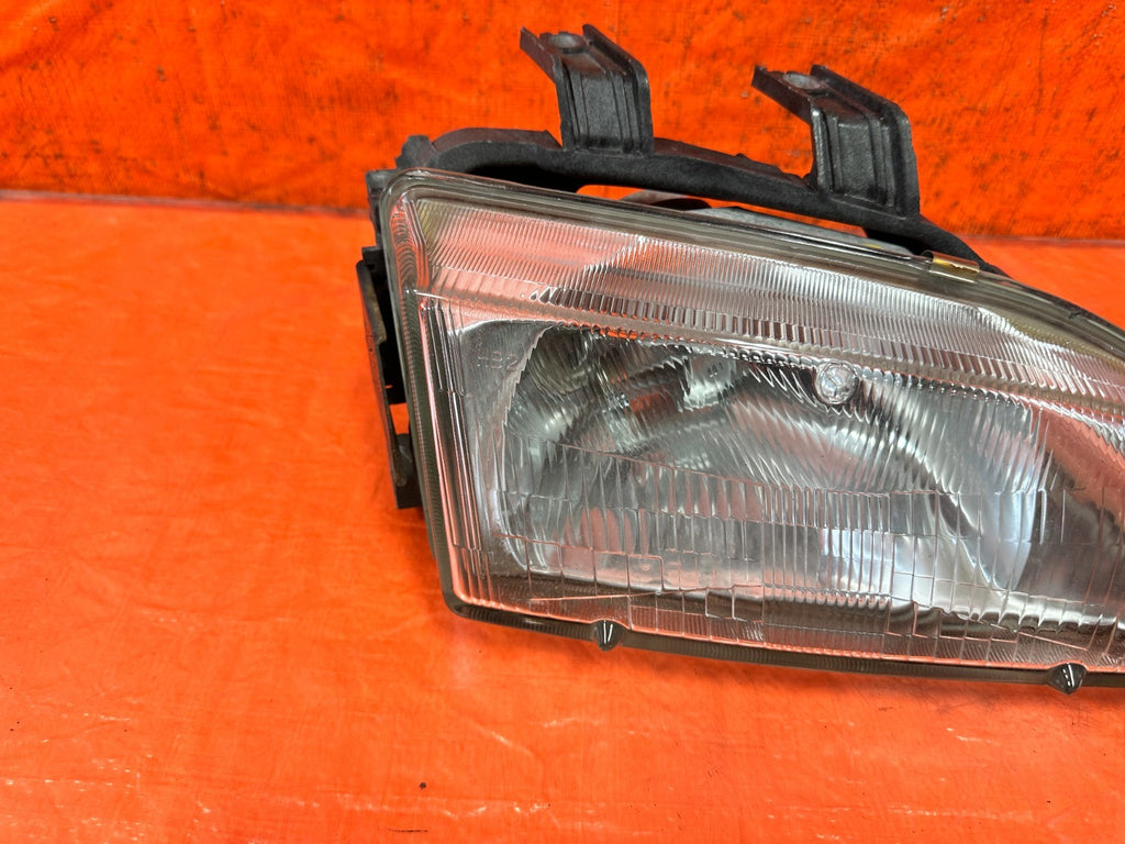 92 95 HONDA CIVIC   2D COUPE   RIGHT HEADLIGHT HEADLAMP   OEM FACTORY OE #3275