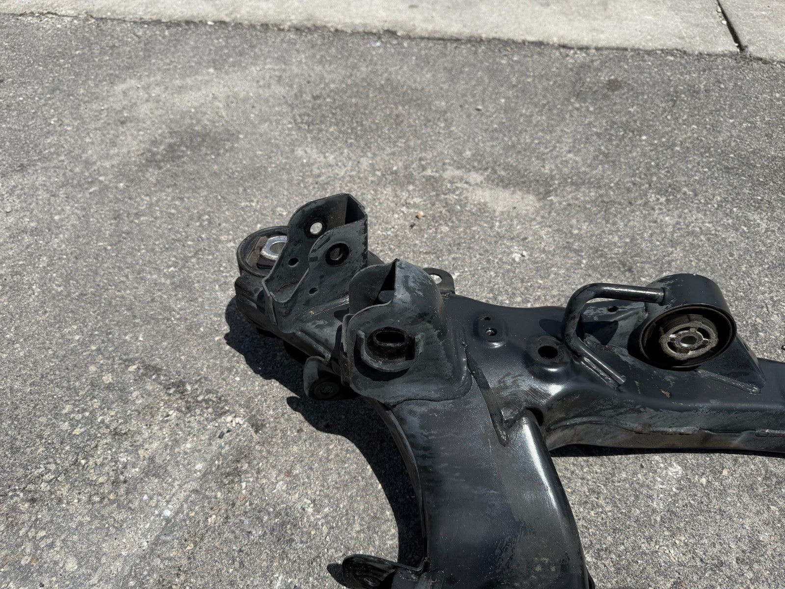 10 16 HYUNDAI GENESIS COUPE   REAR SUBFRAME CROSSMEMBER K FRAME   OEM #3025