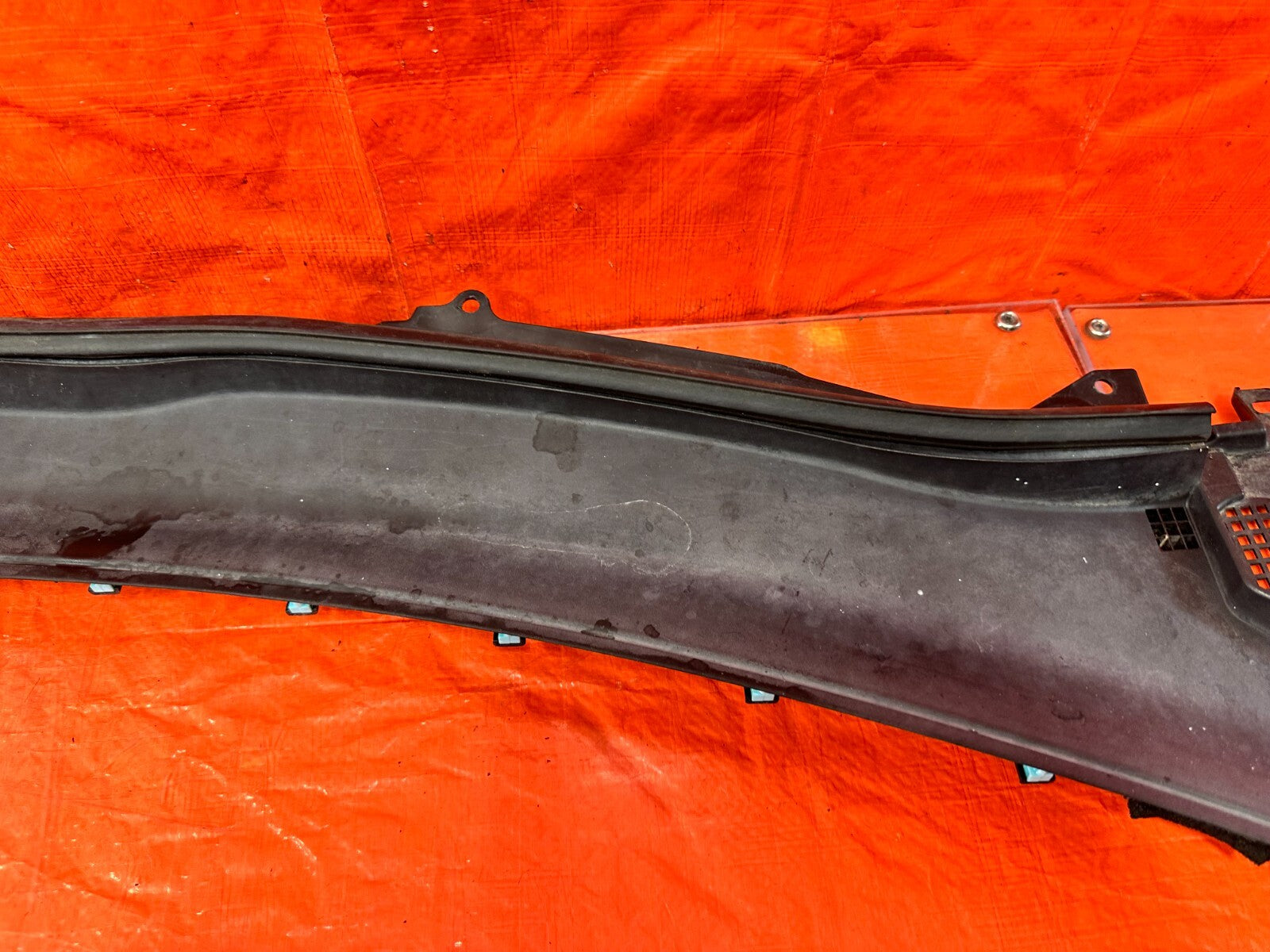 14 20 INFINITI Q50 Q60   WINDSHIELD WIPER COWL TRIM PLASTIC   OEM FACTORY #2893
