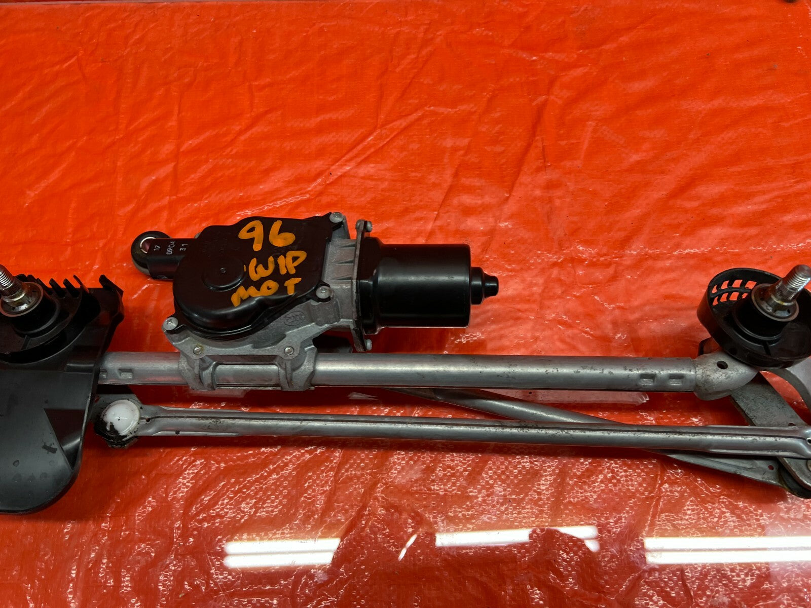 14 20 INFINITI Q50 Q60   WINDSHIELD WIPER MOTOR W/ LINKAGE   OEM FACTORY #964
