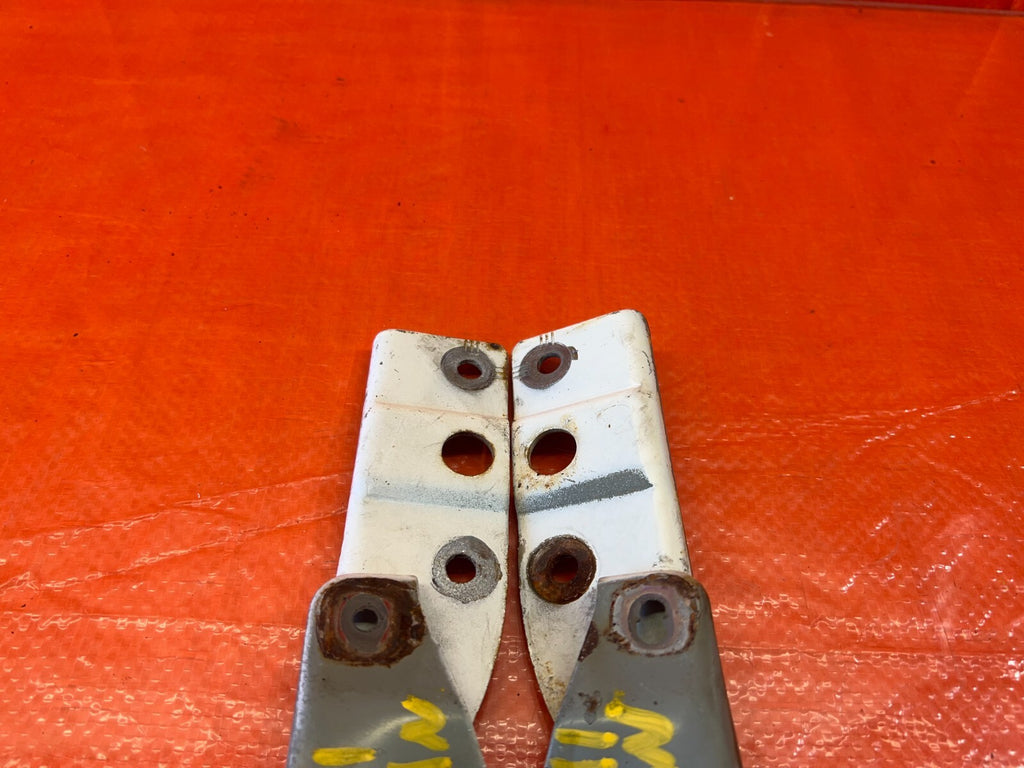 97 01 HONDA PRELUDE   HOOD HINGE SET   LEFT AND RIGHT HINGES   OEM FACTORY #1418