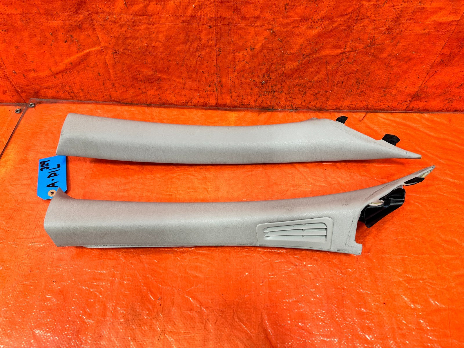 09 15 INFINITI G37 CONVERTIBLE   LEFT & RIGHT A PILLARS   OEM FACTORY #3291