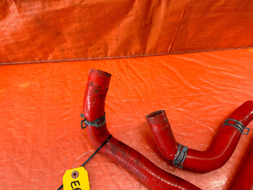 94 01 ACURA INTEGRA   RADIATOR HOSES   UNKNOWN BRAND   RED COLOR   #2284