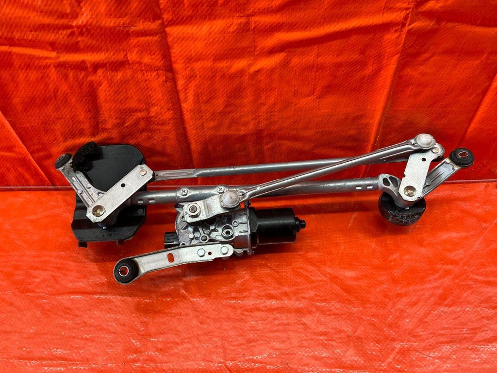 14 20 INFINITI Q50 Q60   WINDSHIELD WIPER MOTOR W/ LINKAGE   OEM FACTORY #1137
