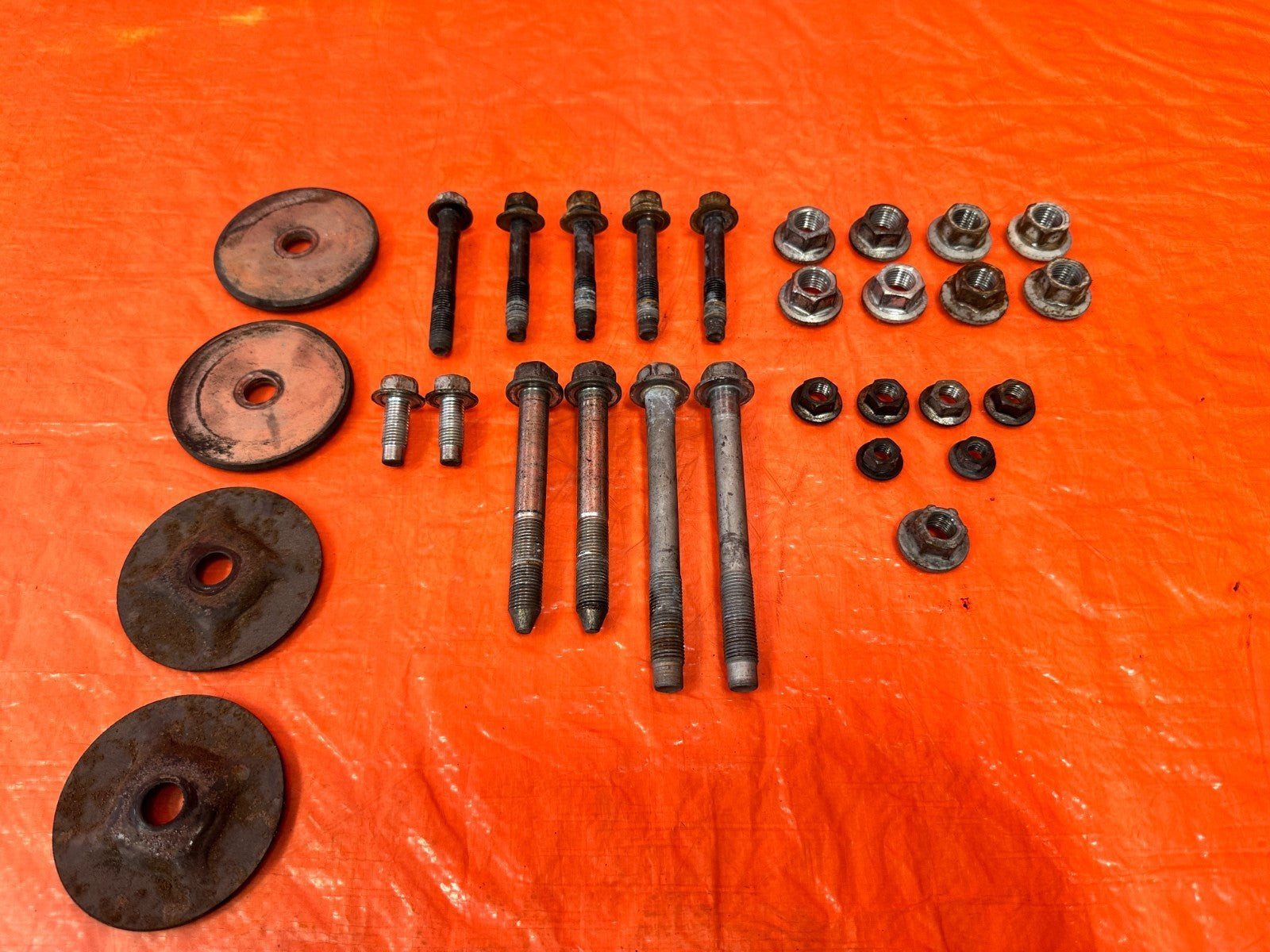 08 15 INFINITI G37 Q60   FRONT SUBFRAME CROSSMEMBER CARRIER BOLTS   OEM 3281